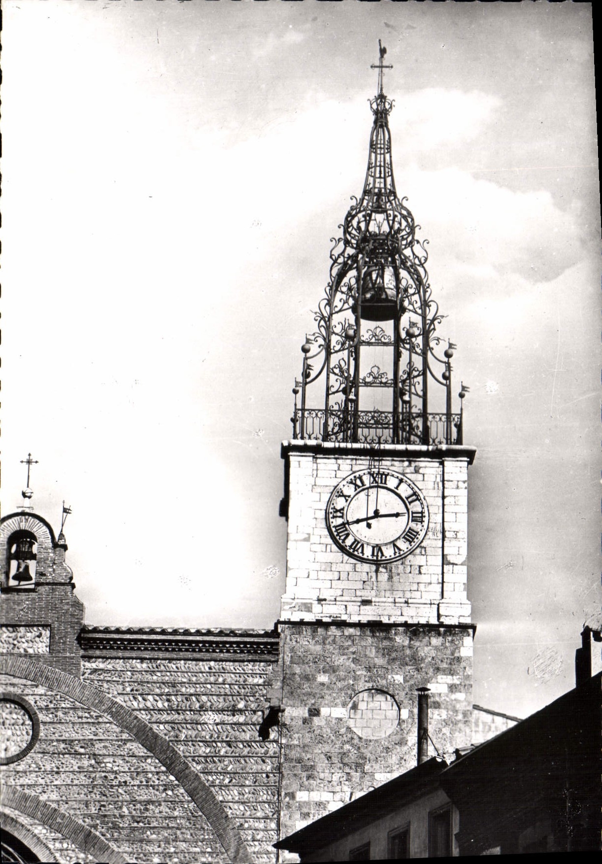 CPM Perpignan Le Clocher de la Cathedrale Saint Jean