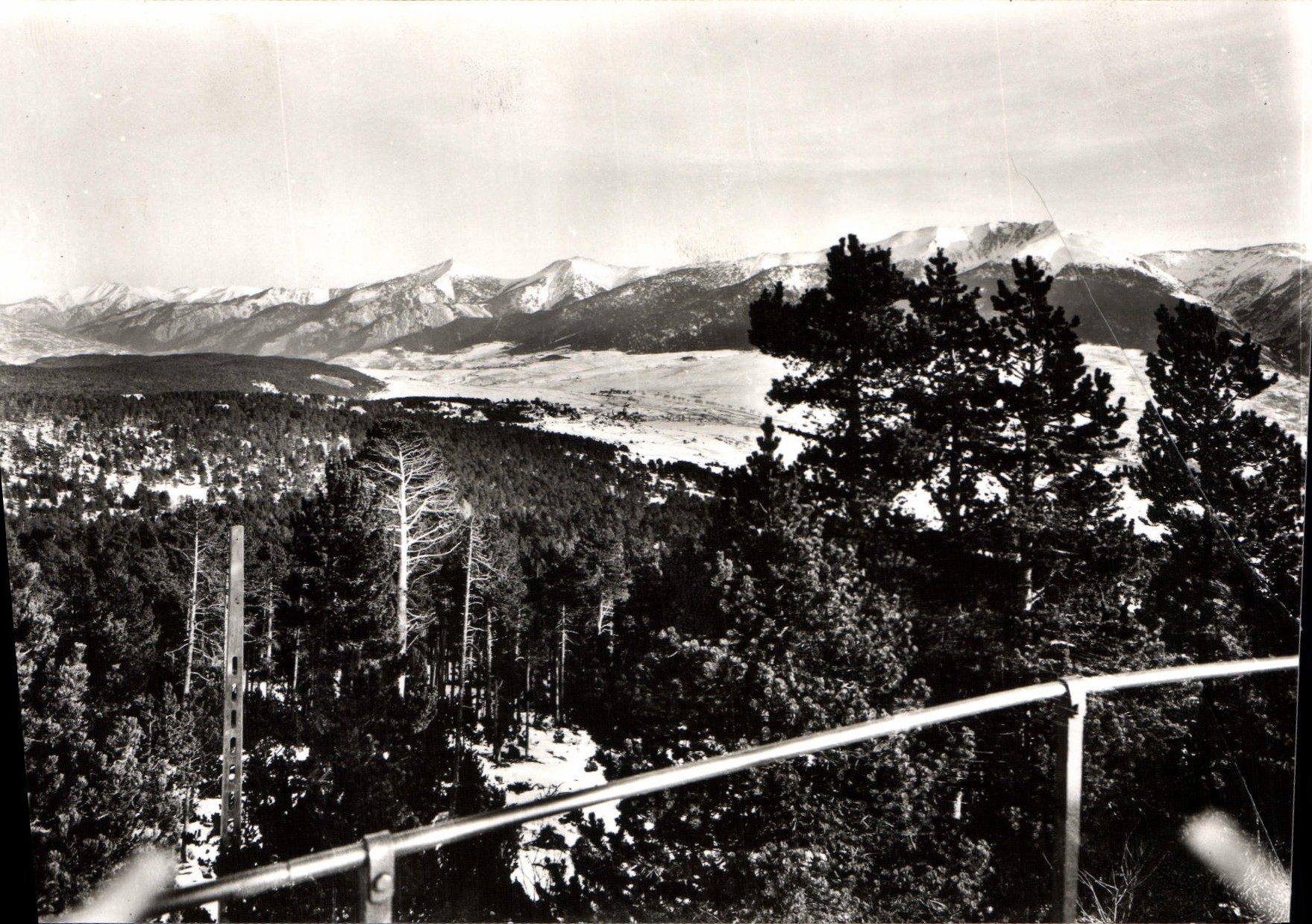 CPM Font Romeu Les Pics du Canigou Gallinas Redoun et le Cambre d'Aze