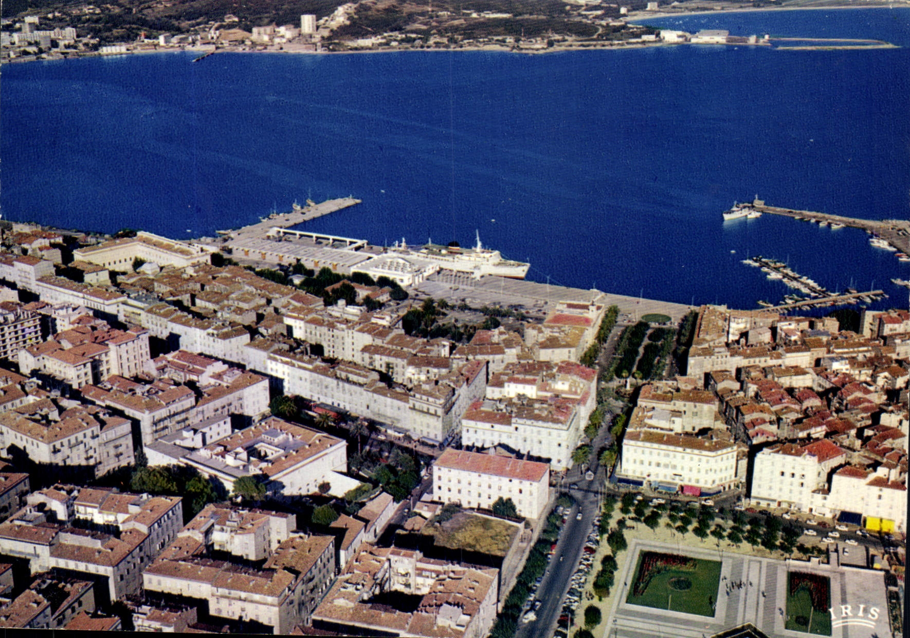CPM Ajaccio Vue de la Place de Gaulle La Place Foch et le Port