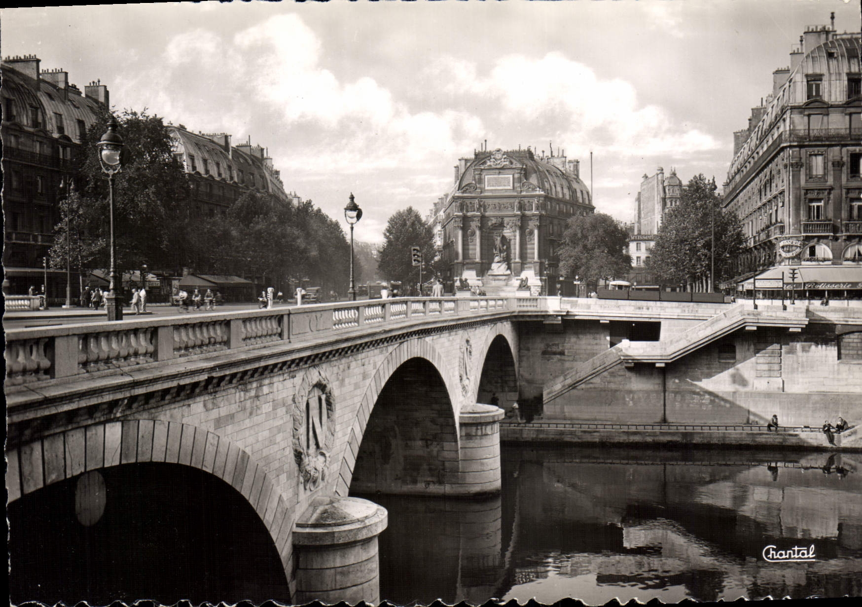 CPM Paris Place Saint Michel