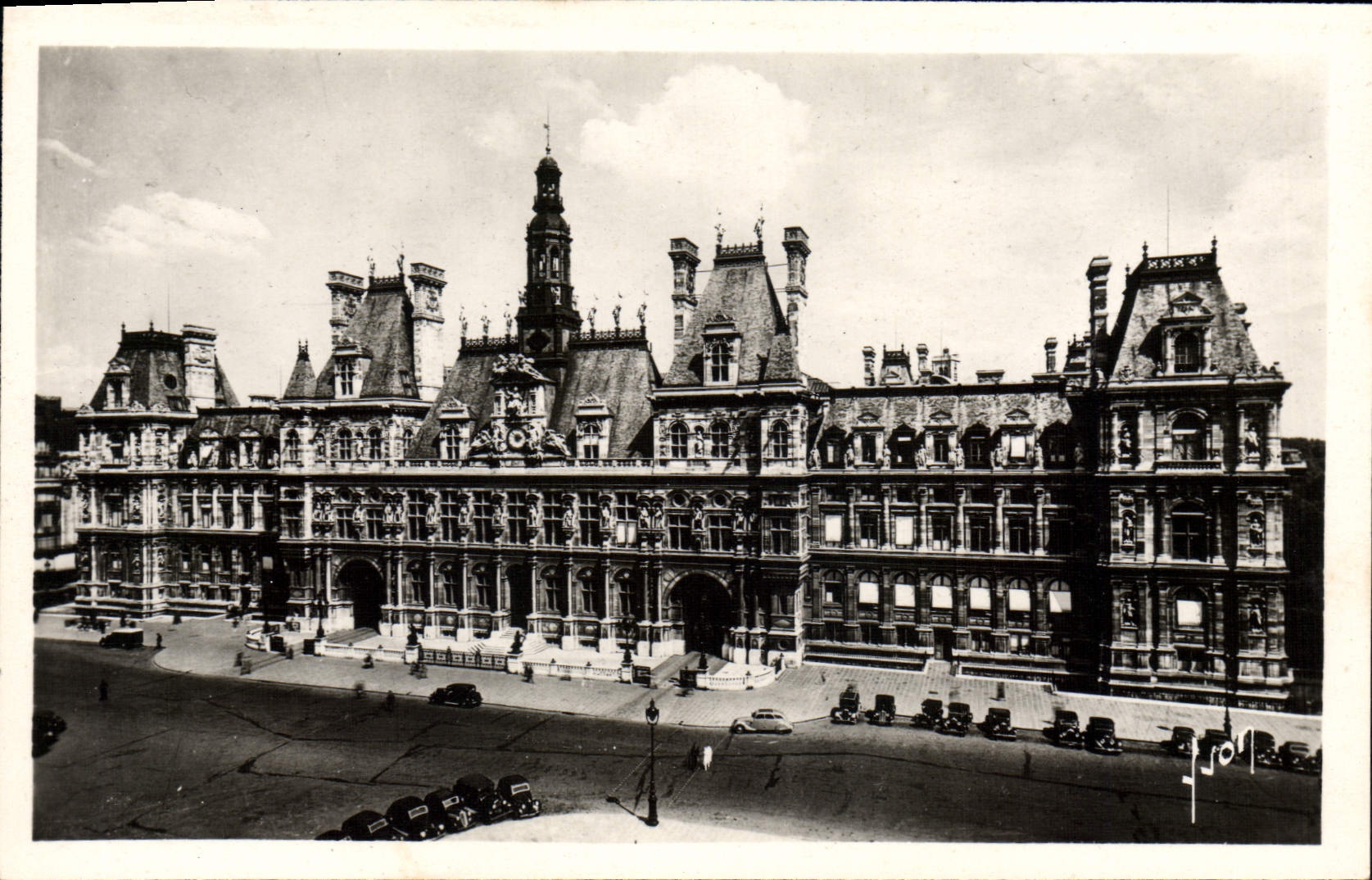 CPA Paris En Flanant L'Hotel De Ville