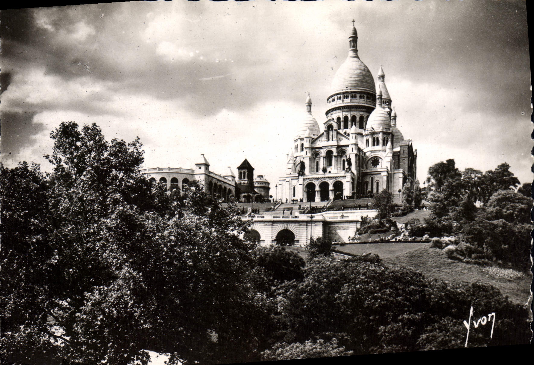 CPM Paris En Flanant Basilique Du Sacre Coeur De Montmartre