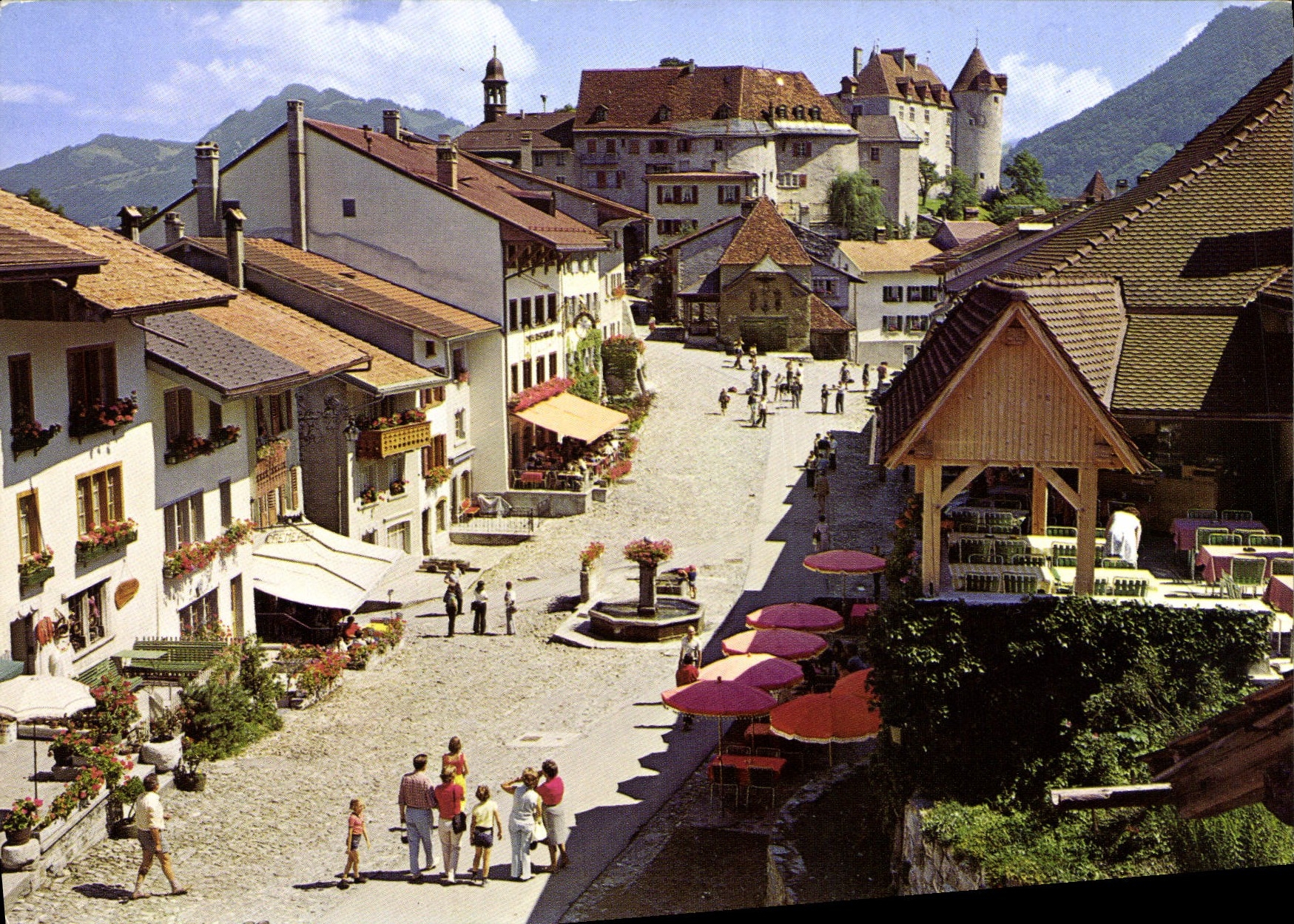 CPSM Gruyeres Et Son Chateau