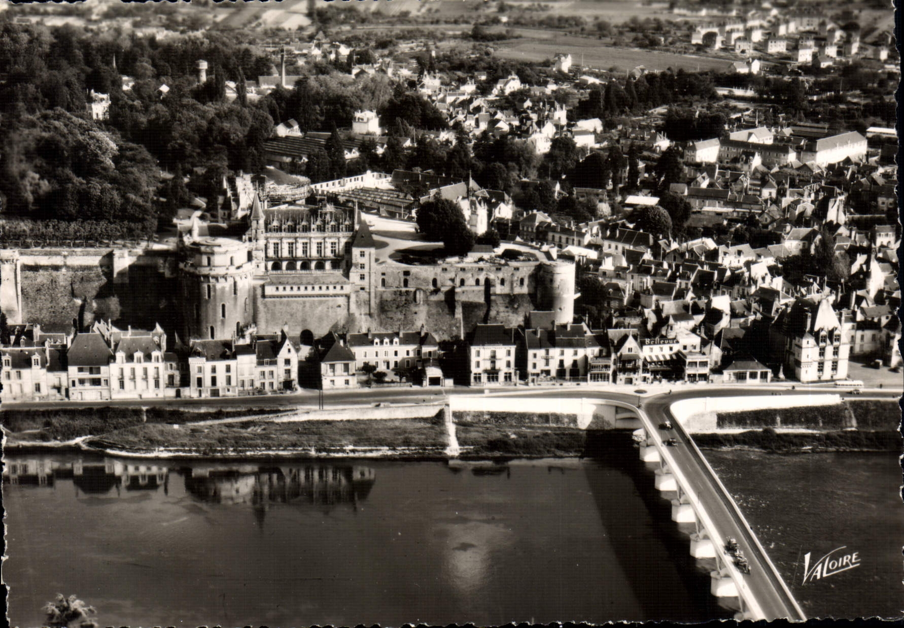 CPSM Amboise Vue Aerienne Le Pont Sur La Loire