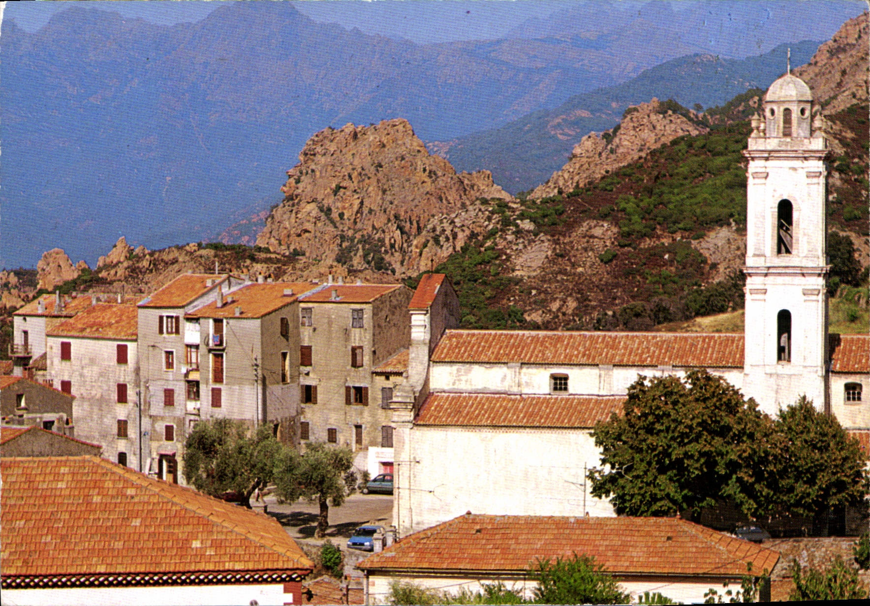 CPSM Corse Ile de Beaute Souvenir de Piana Un Coin du Village