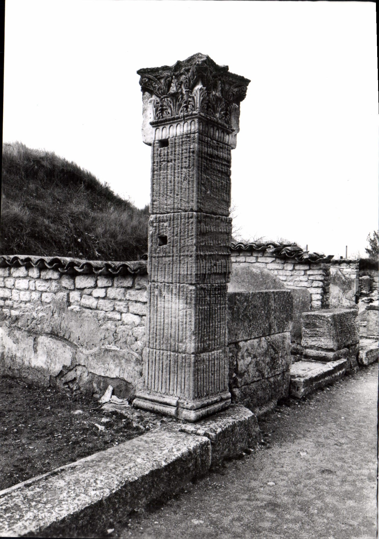 CPSM Fouilles De Glanum Colonne Grecque