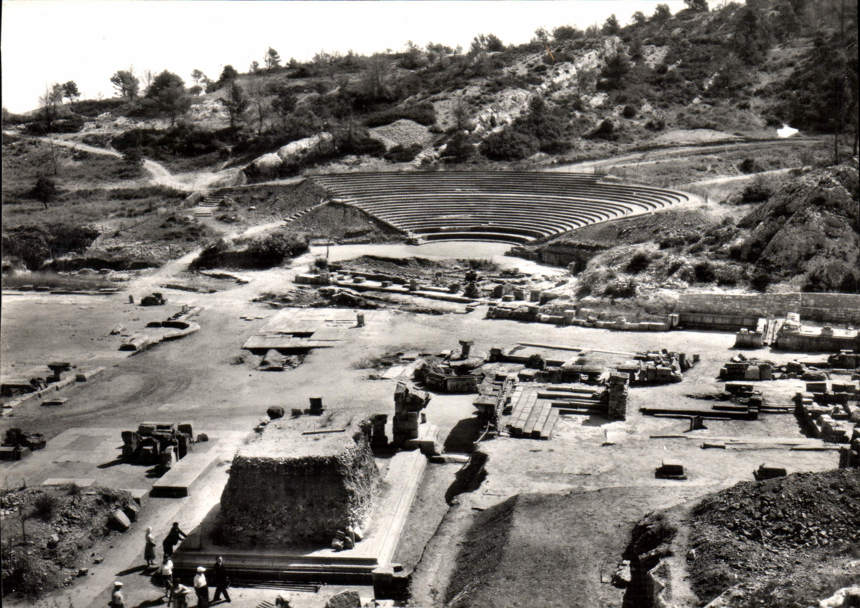 CPSM Paysages De Provence fouilles de Glanum