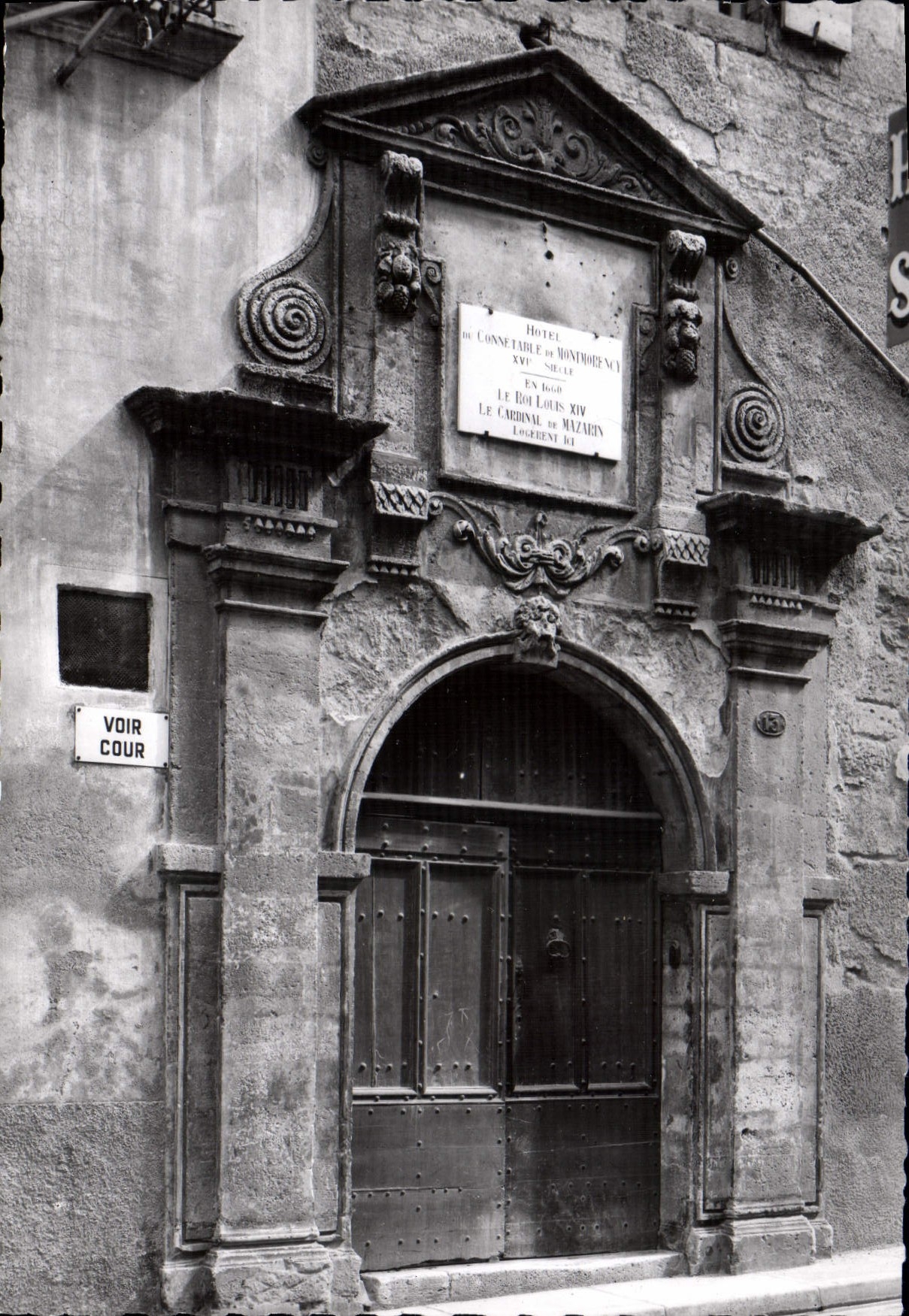CPSM Pezenas Porte De I'Hotel Du Connetable Montmorency
