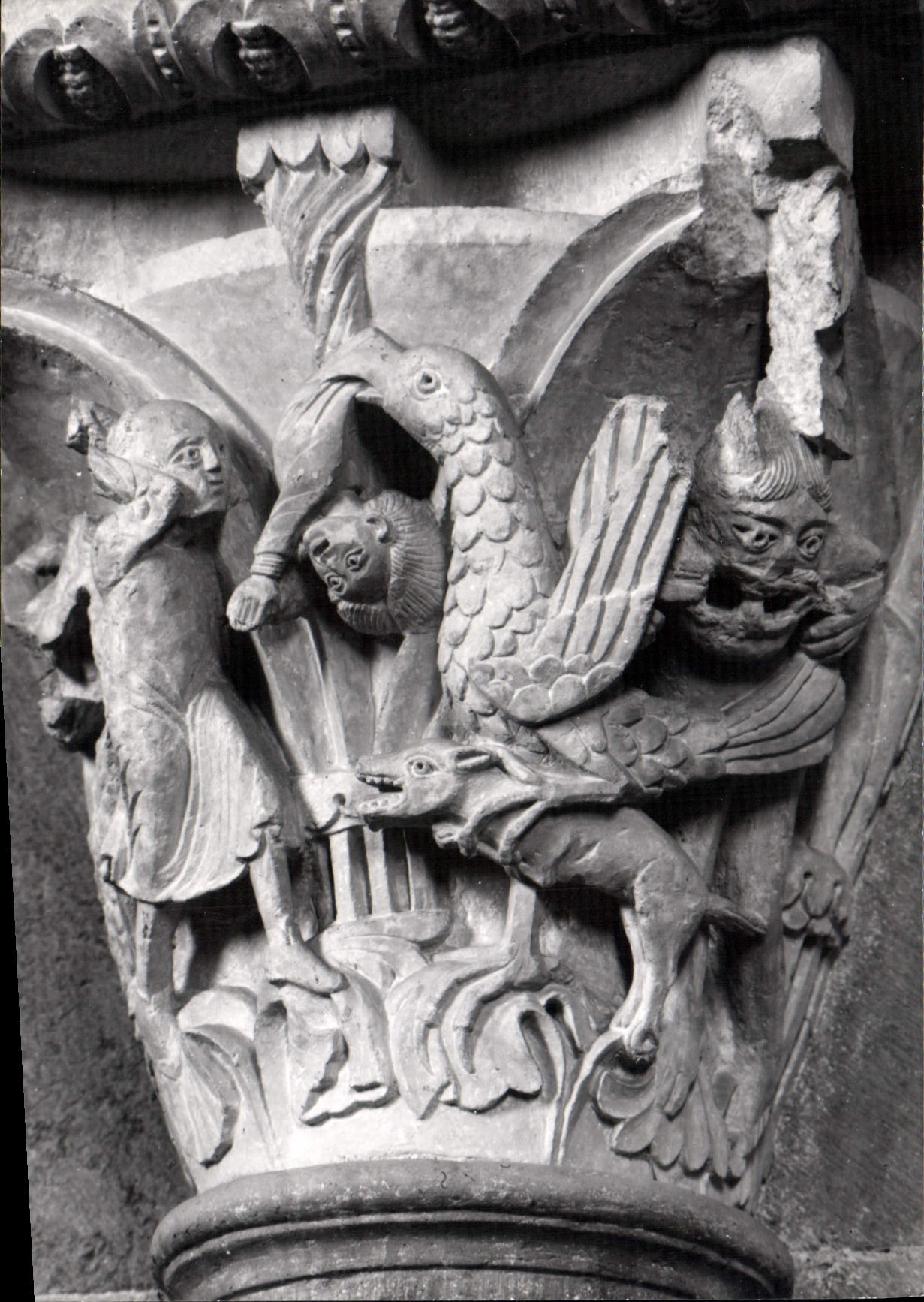 CPSM Vezelay Basilique Sainte Madeleine