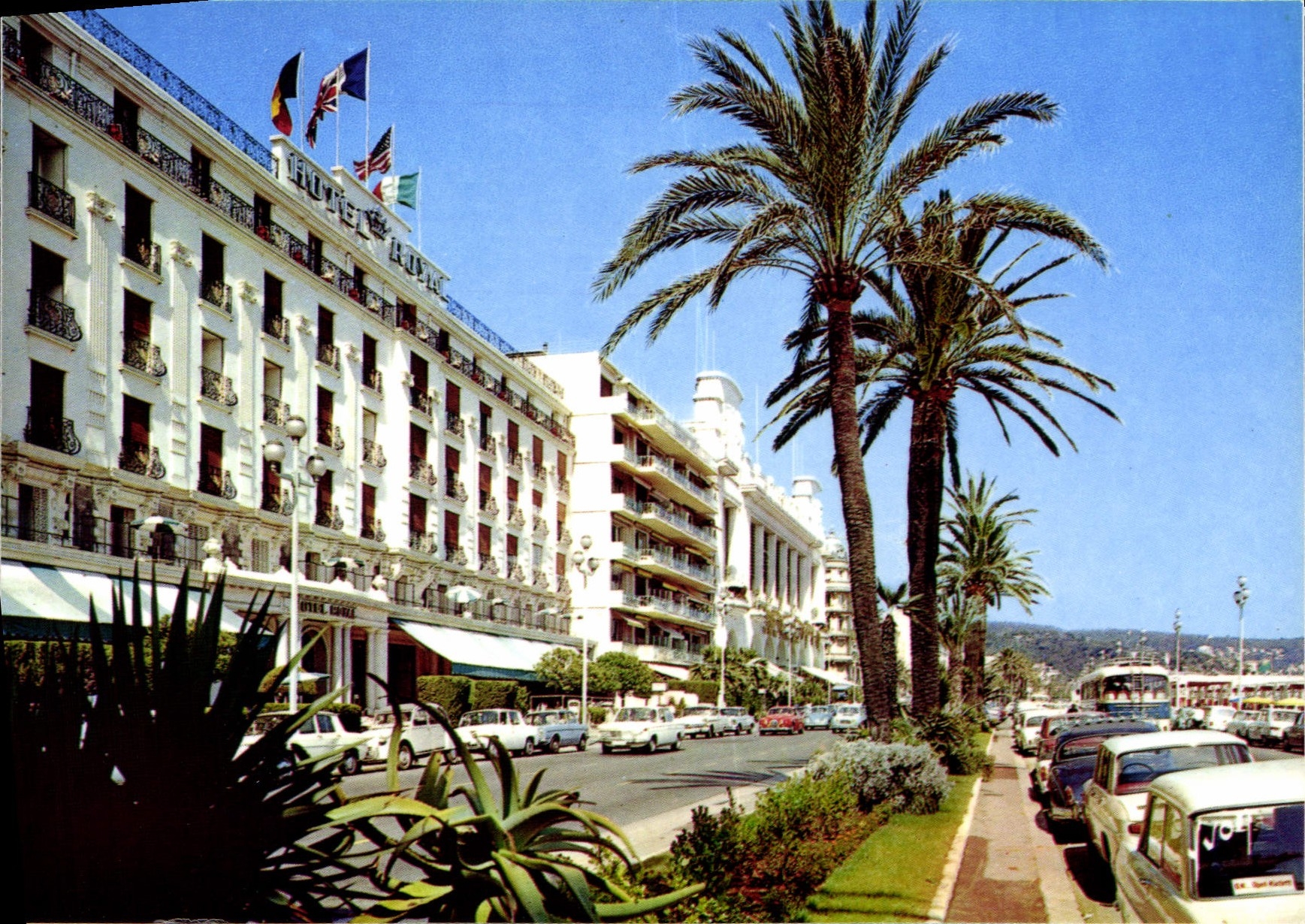 CPSM La Cote D'Azur Nice Promenade Des Anglais