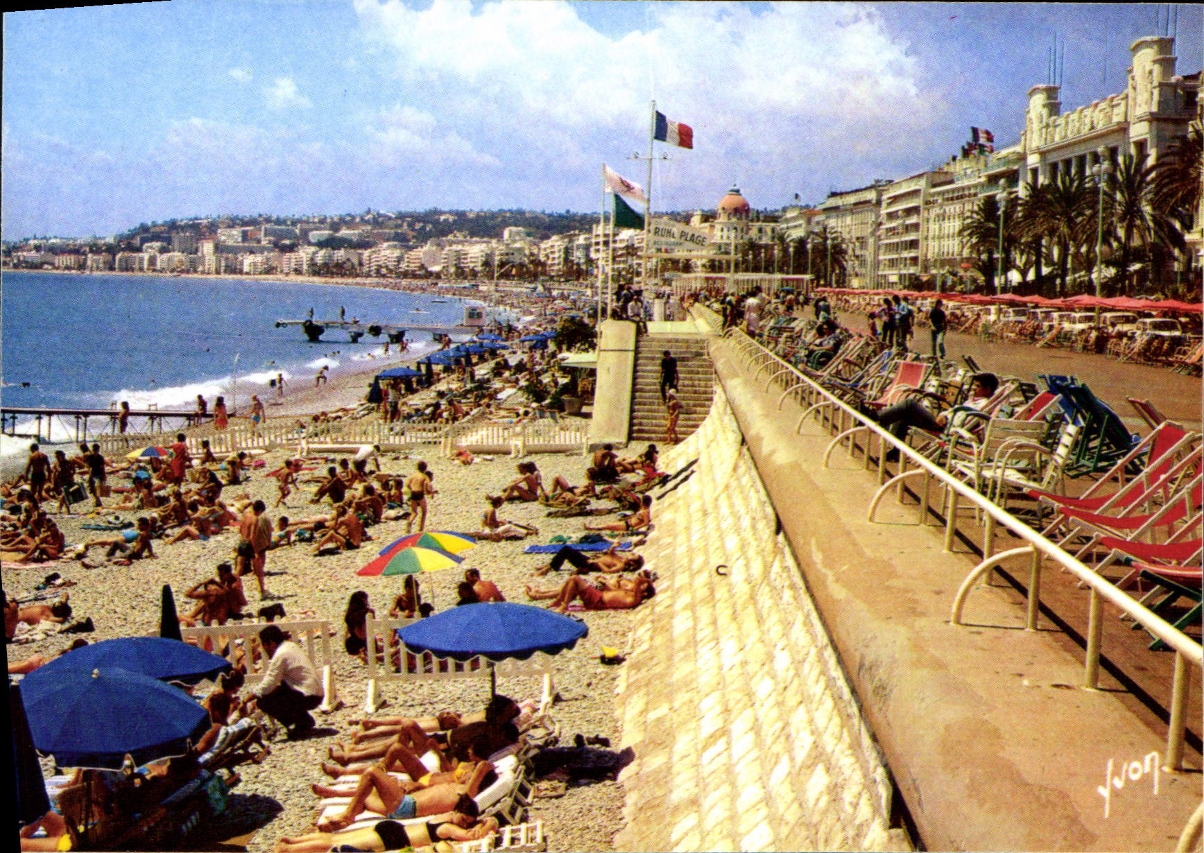 CPSM La Cote D'Azur Nice Promenade Des Anglais