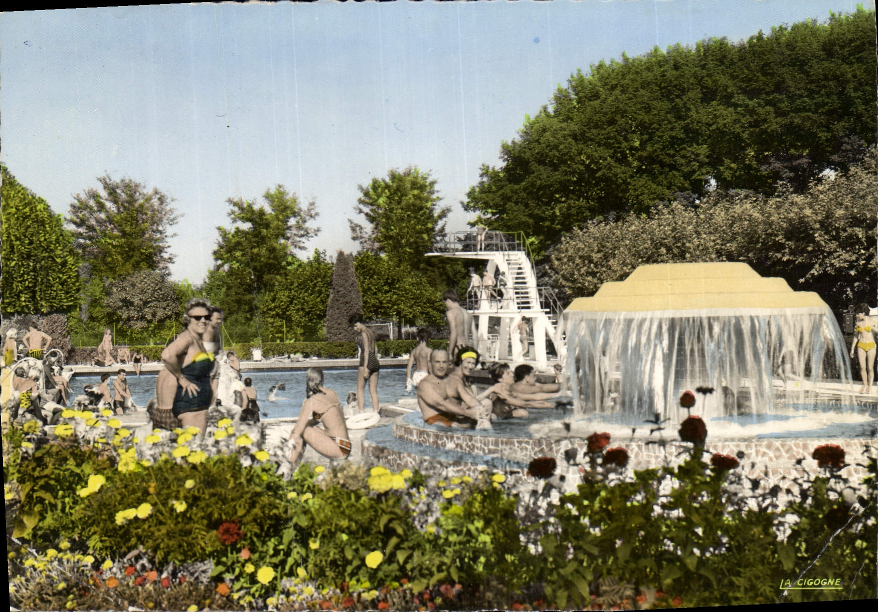CPSM Vichi Allier Reine des Villes d'Eaux Piscine du Sporting Club 