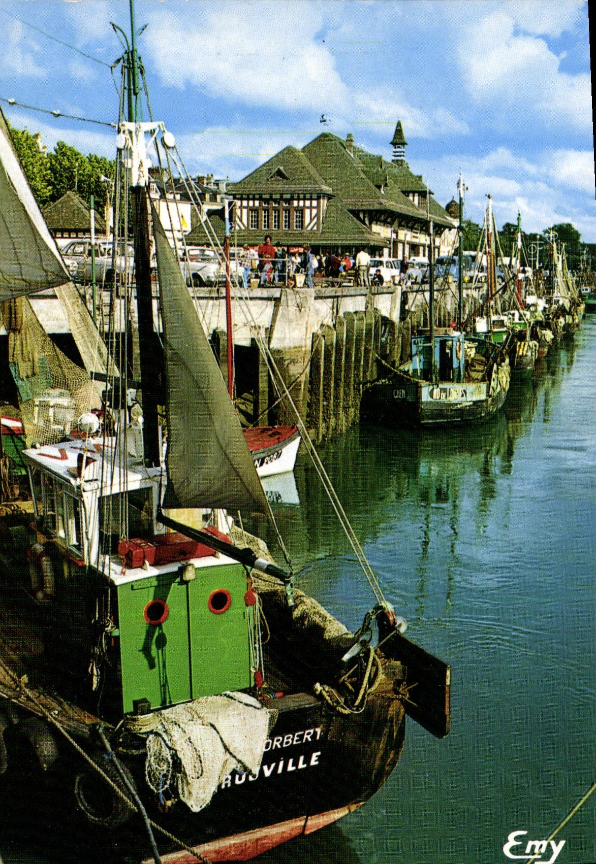 CPSM Trouville Calvados Le port de peche sur la Toques 