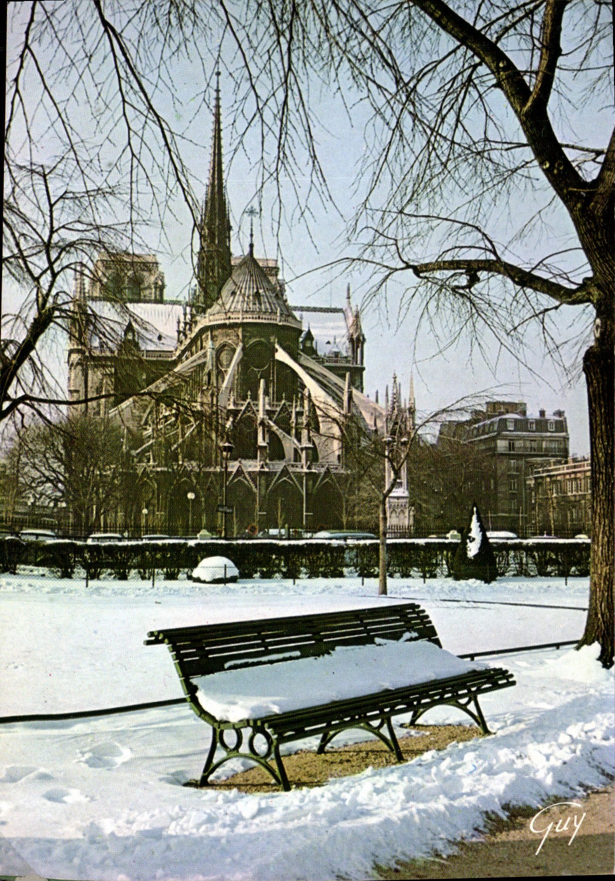 CPSM Paris et ses Merveilles le chevet de la cathedrale Notre Dame vu du Square de l'Ile de France s