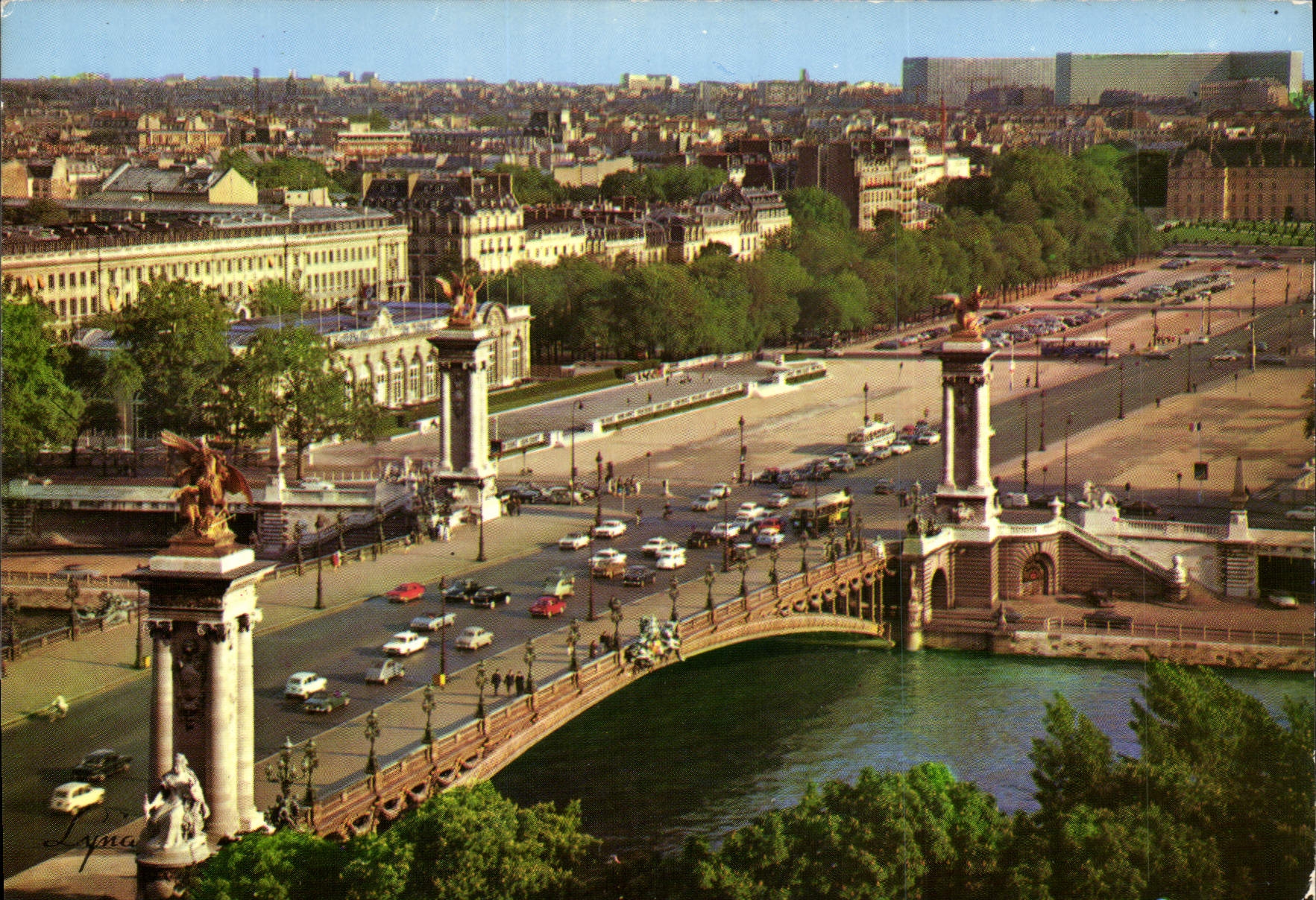 CPSM Paris le pont Alexandere III et l'esplanade des Invalides 
