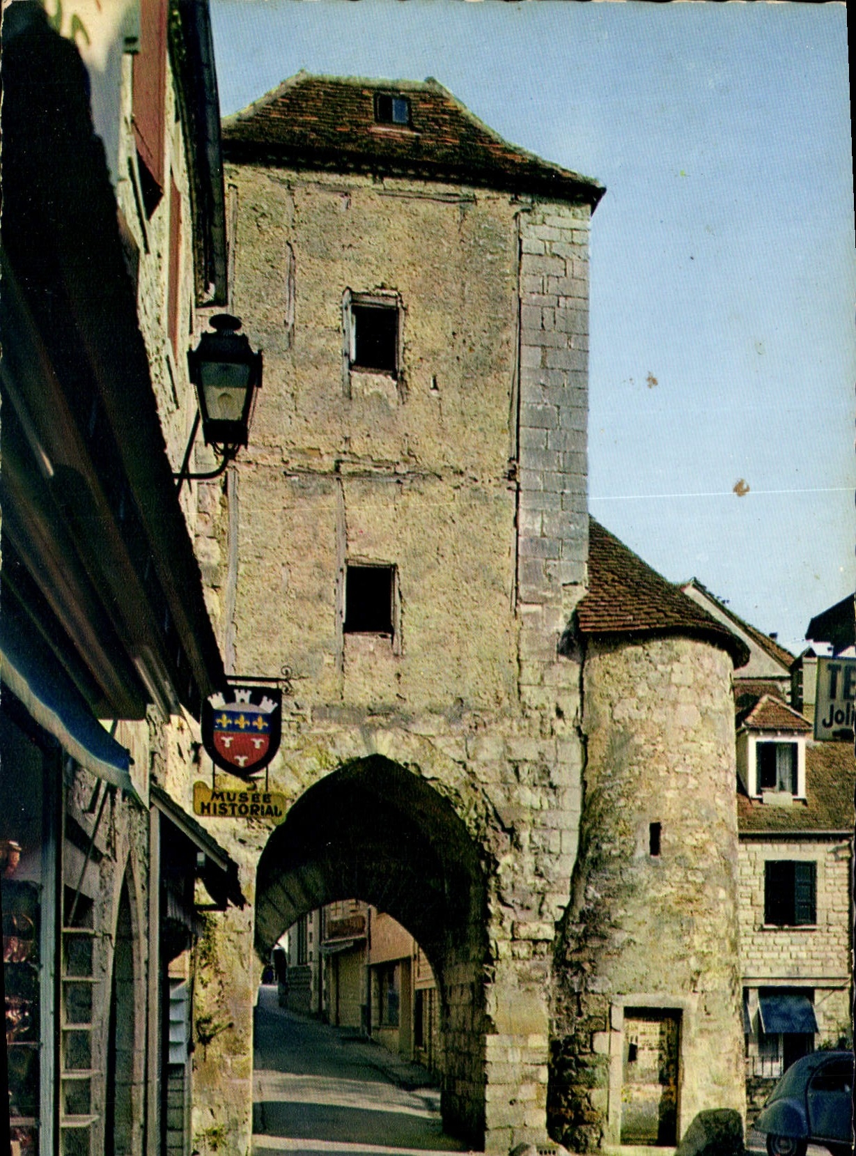 CPSM Roc Amadour Lot Lieu de pelerinage celebre des le Moyen Age la Porte Salmon XIII siecle 