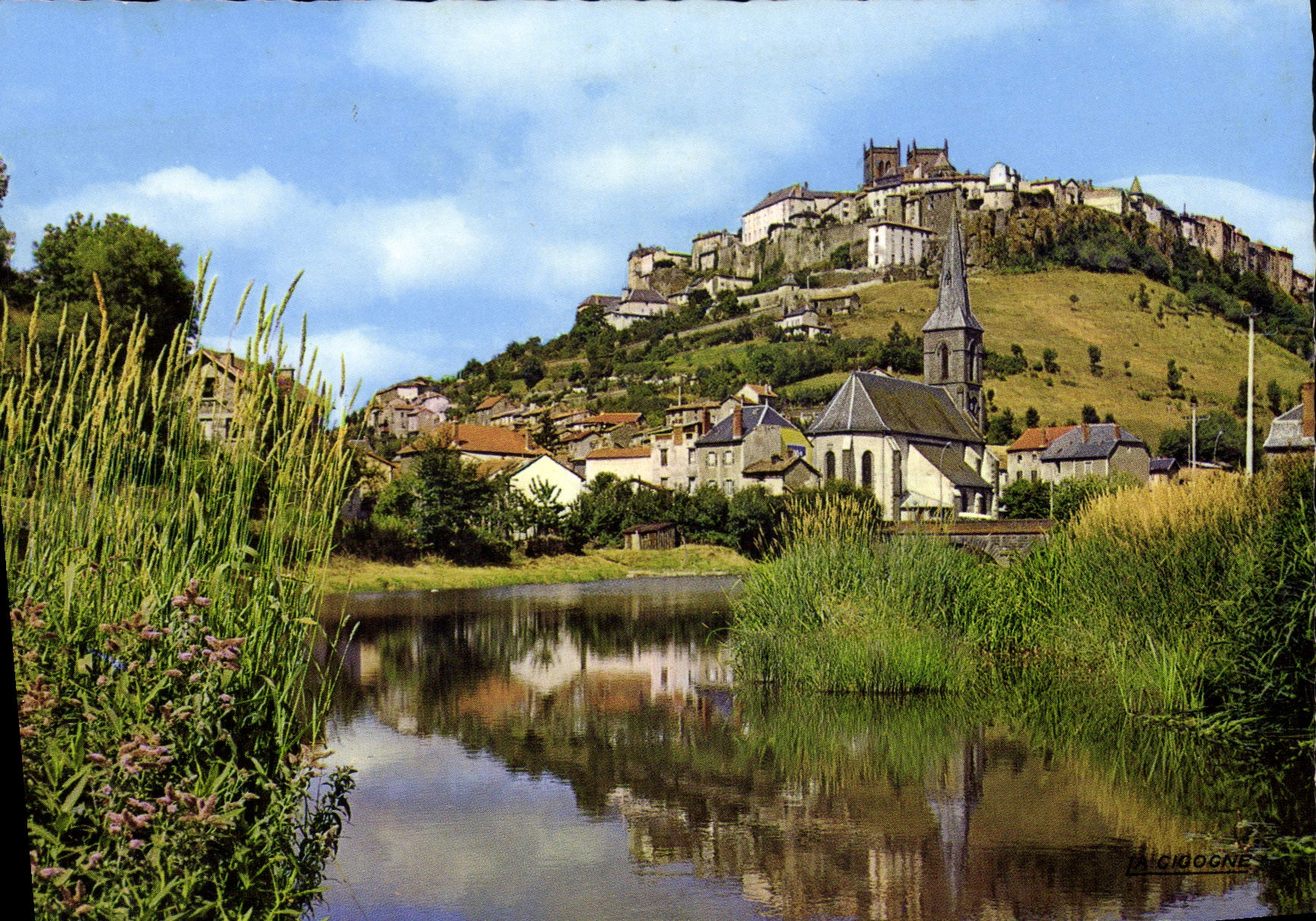 CPSM Saint Flour Cantal vue generale prise des bords de l'Ander