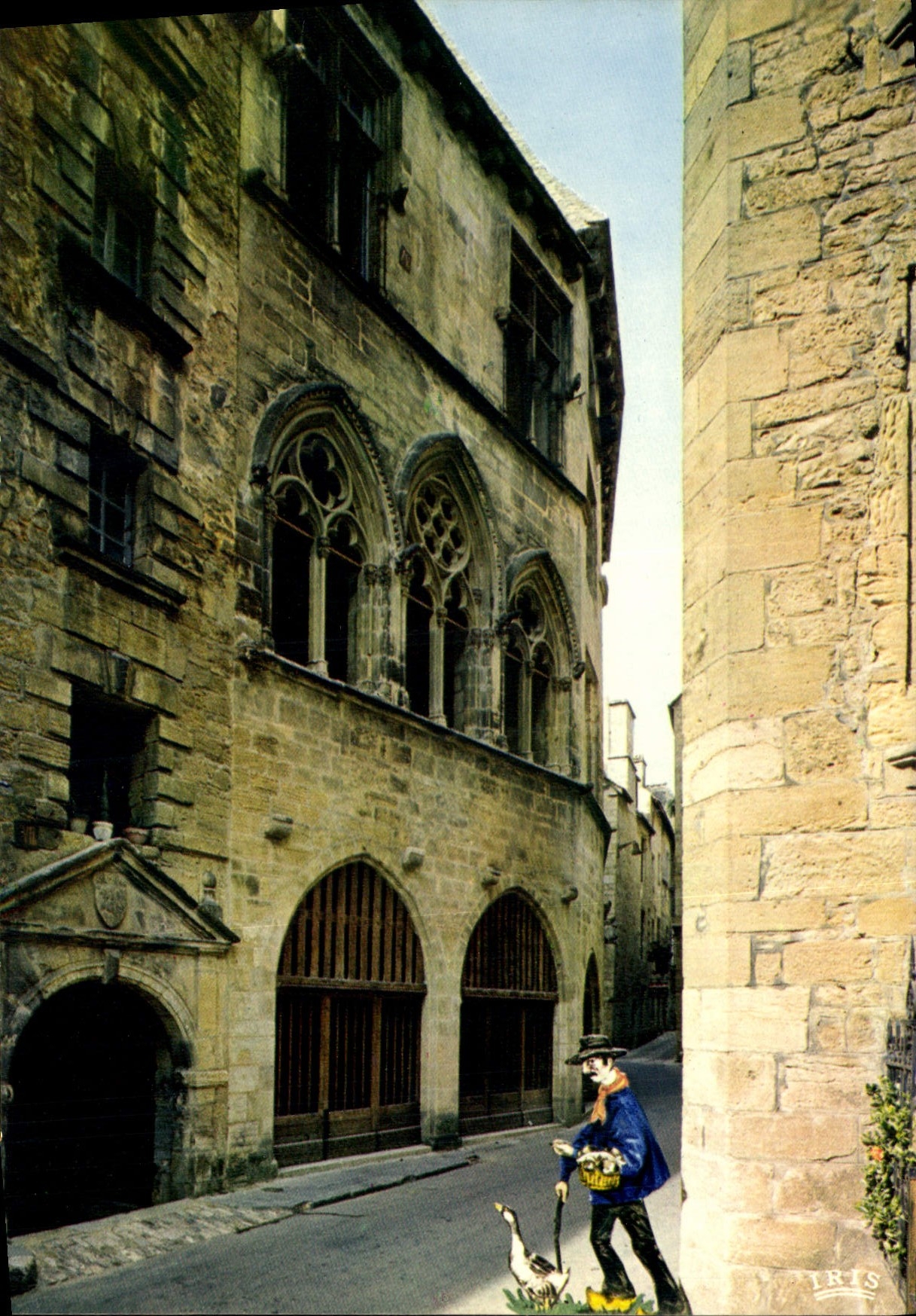 CPSM Sarlat Dordogne Hotel Plamon appele Maison des Consuls