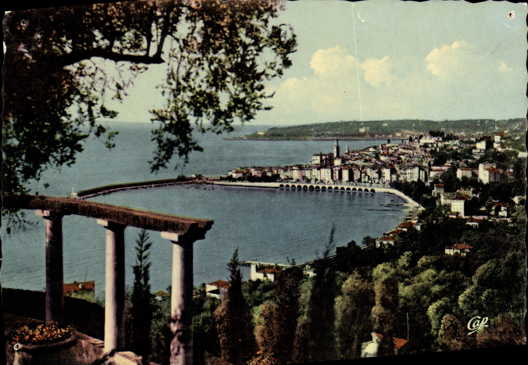 CPSM Menton Vue prise de Garavan 