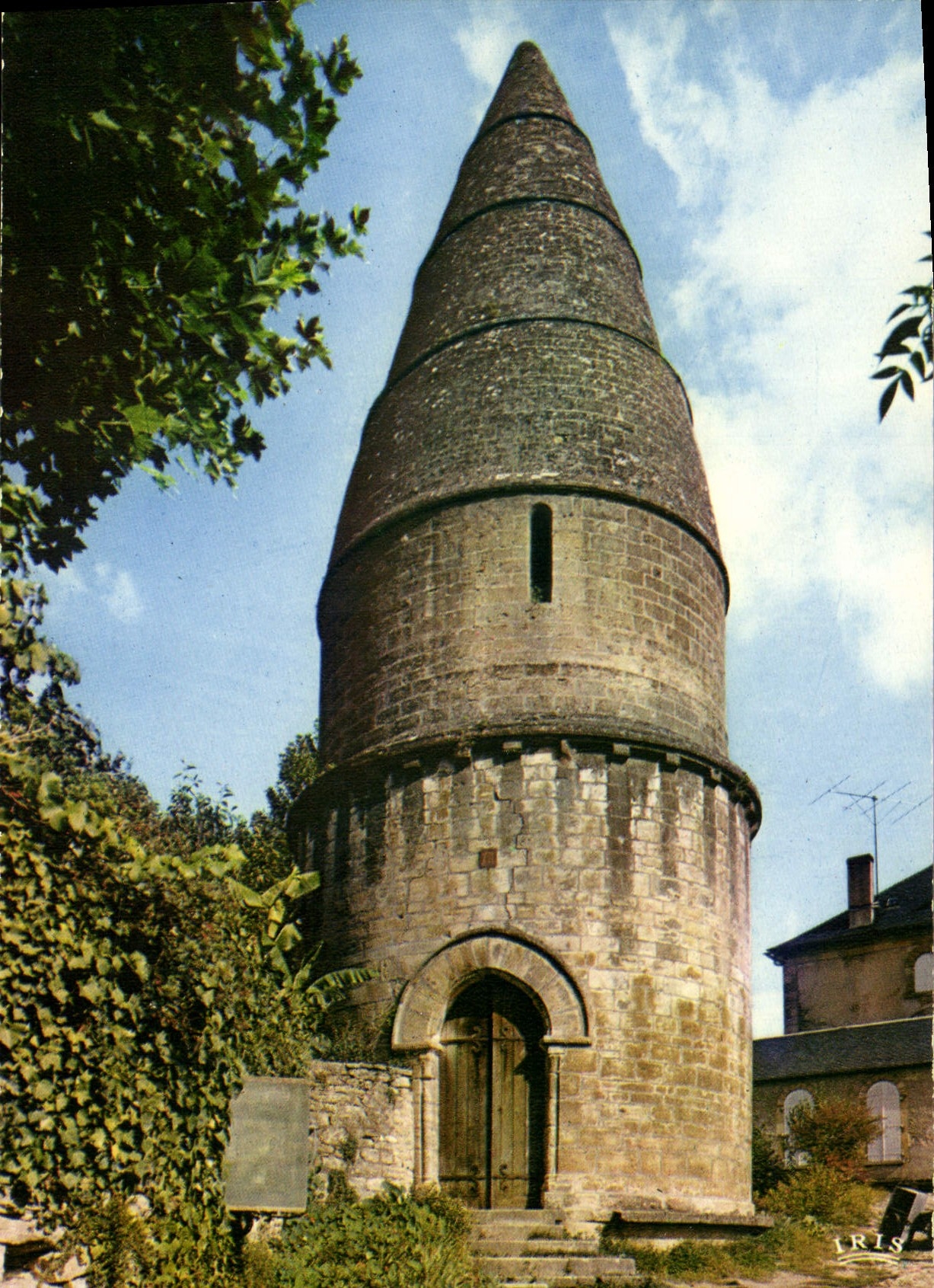 CPSM Sarlat Dordogne La lanterne des morts