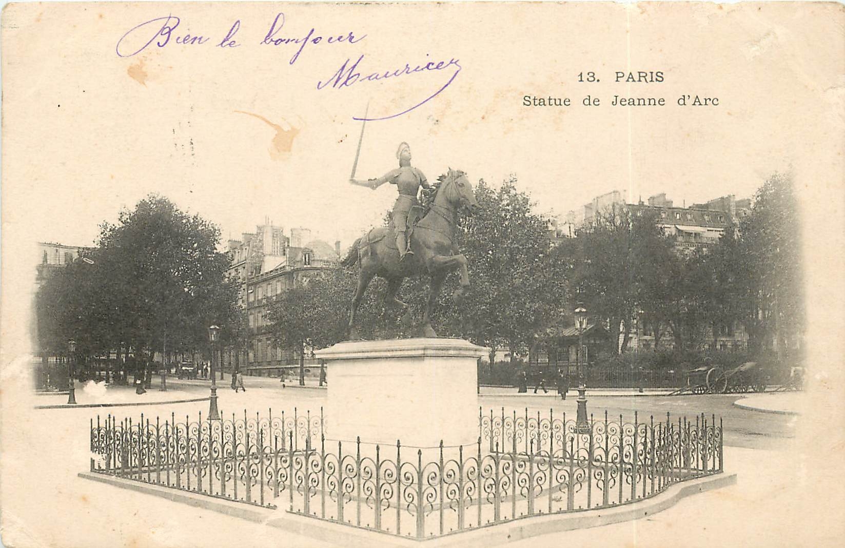 CPA Paris Statue de Jeanne d'Arc