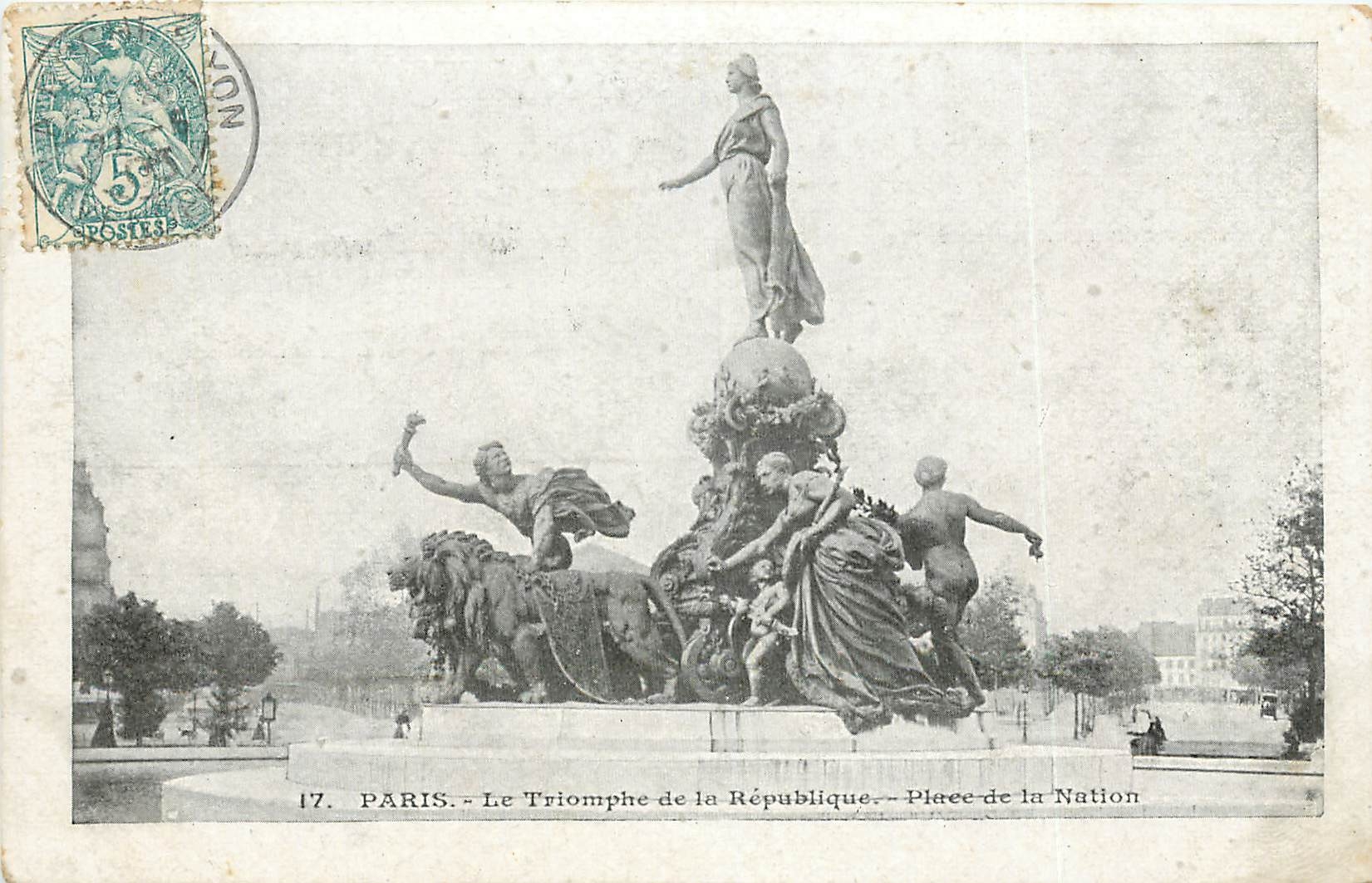 CPA Paris Le Triomphe de la republique Place de la Nation