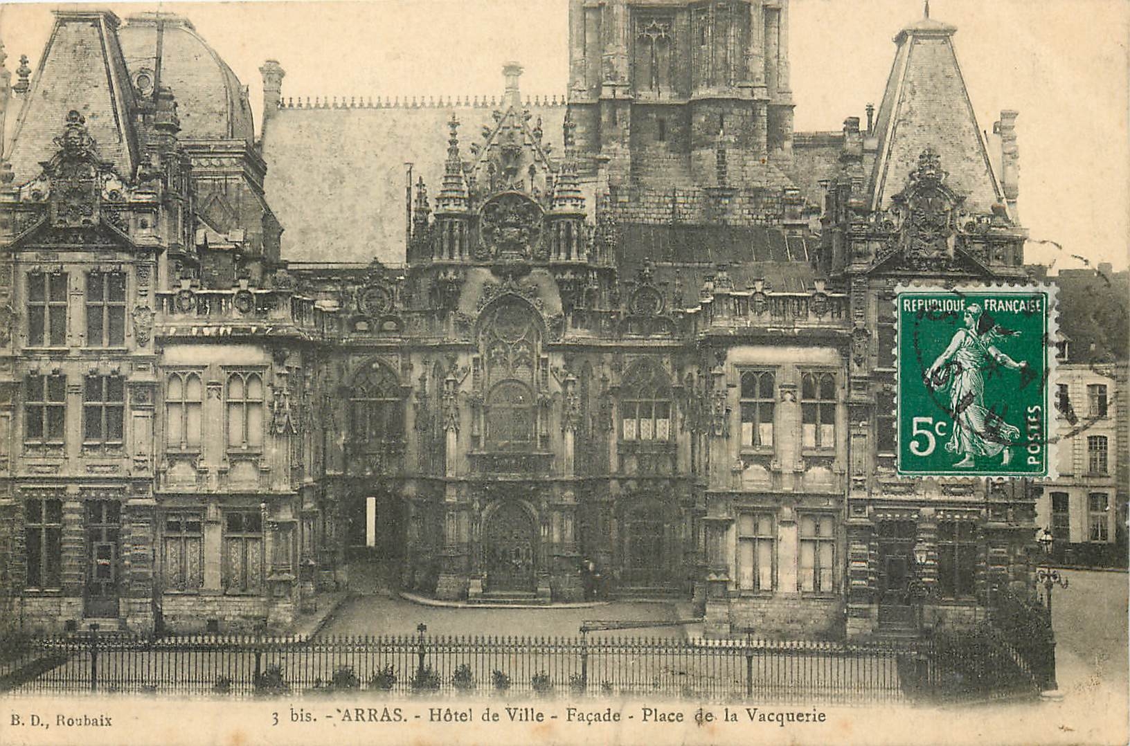 CPA Arras Hotel de Ville Facade Place de la Vacquerie