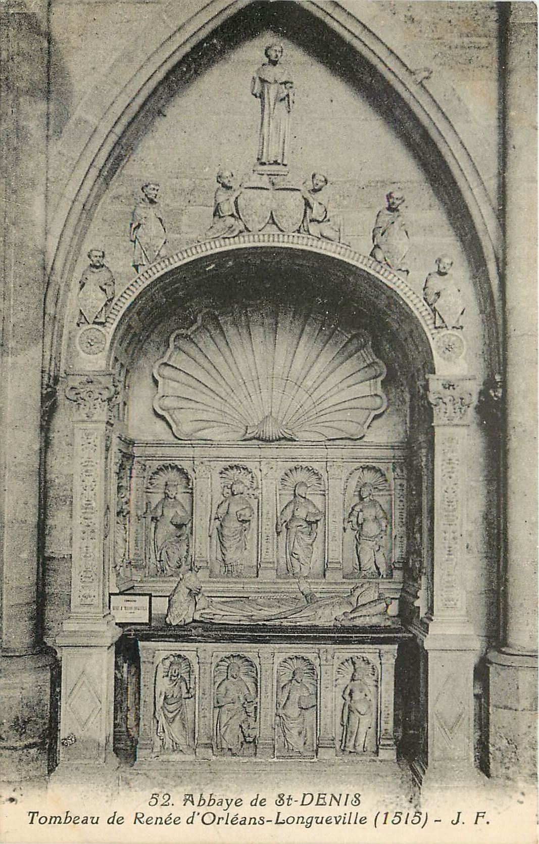 CPA Abbaye de St Denis Tombeau de Renee d'Orleans Longeville (1515)