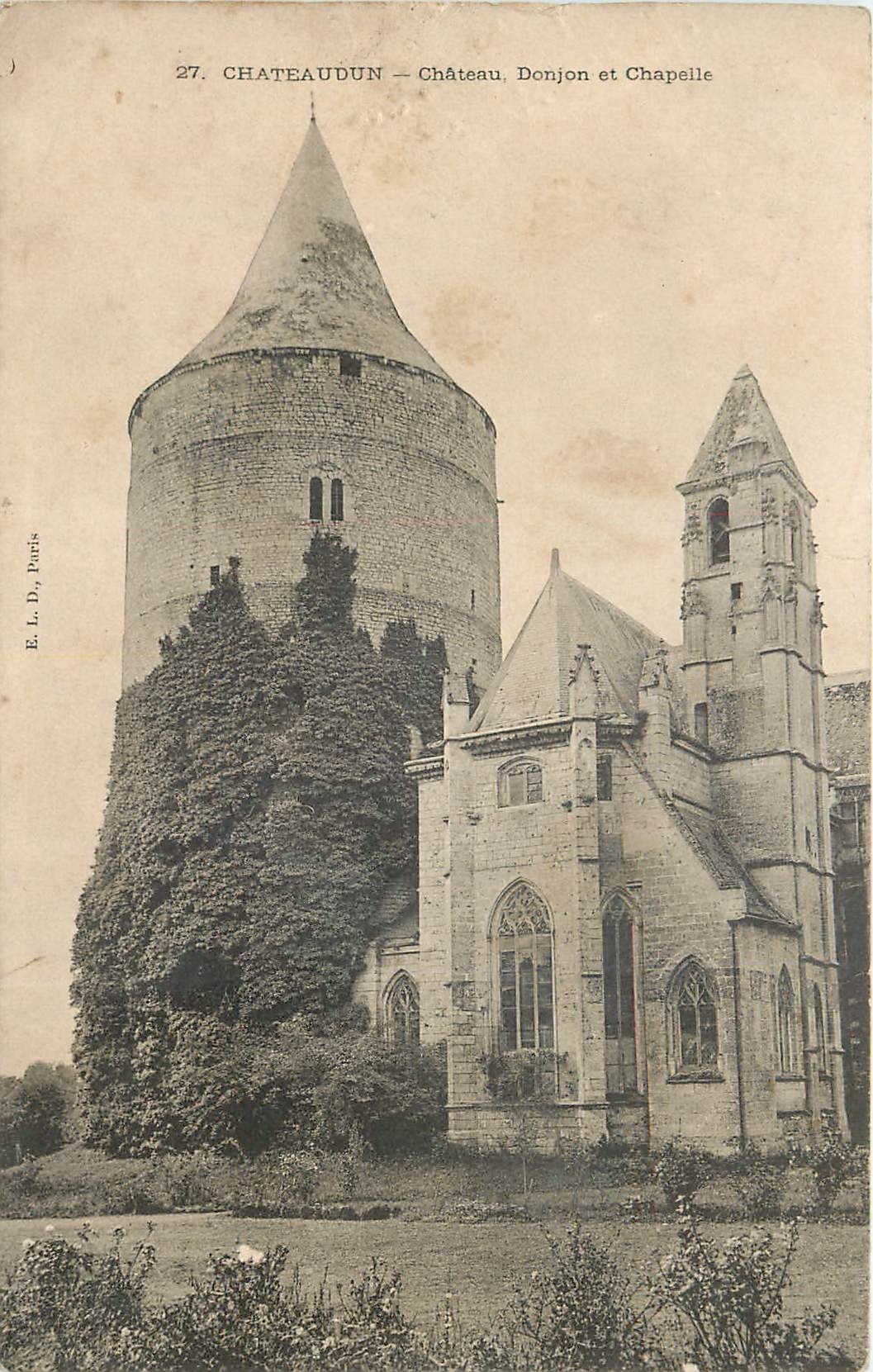 CPA Chateaudun Chateau Donjon et Chapelle
