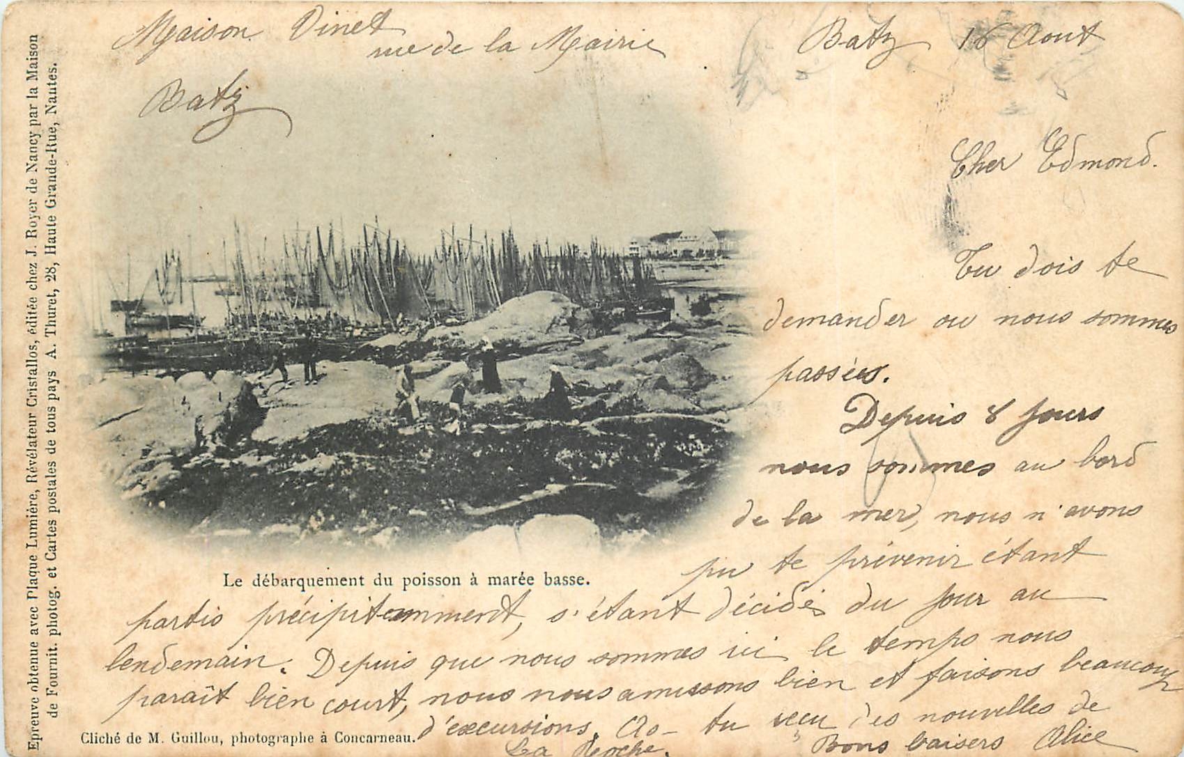 CPA Le debarquement du poisson a maree basse