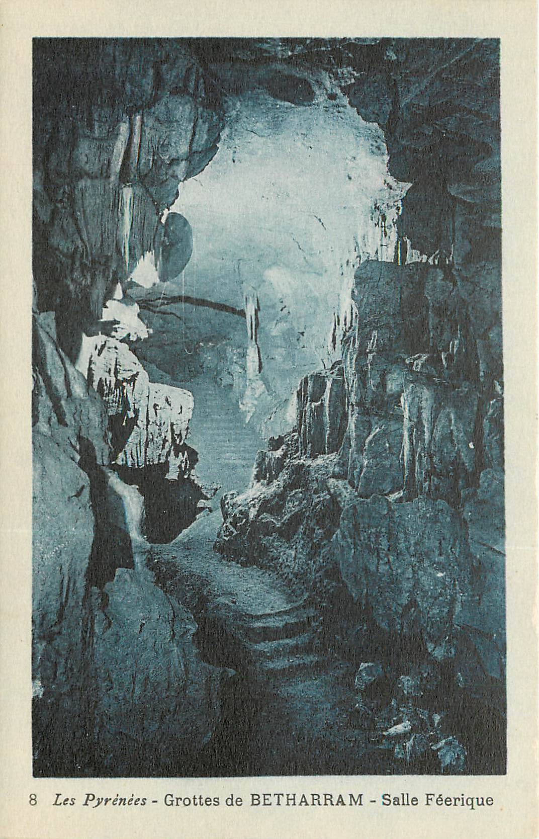 CPA Pyrenees Grottes de Betharram Salle Feerique