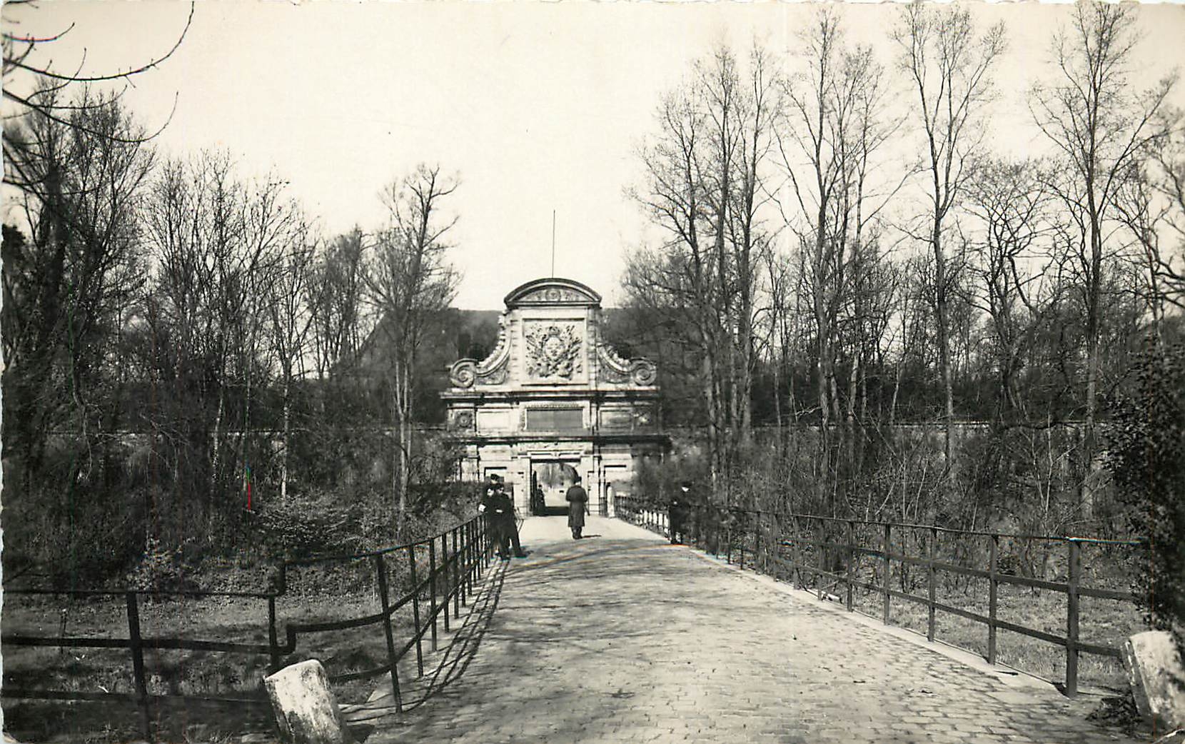CPA Lille Entree de la Citadelle
