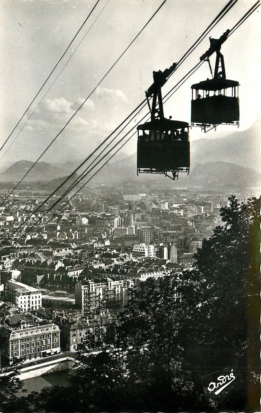 CPA Les Belles Alpes Francaises Grenoble Telepherique de la Bastille