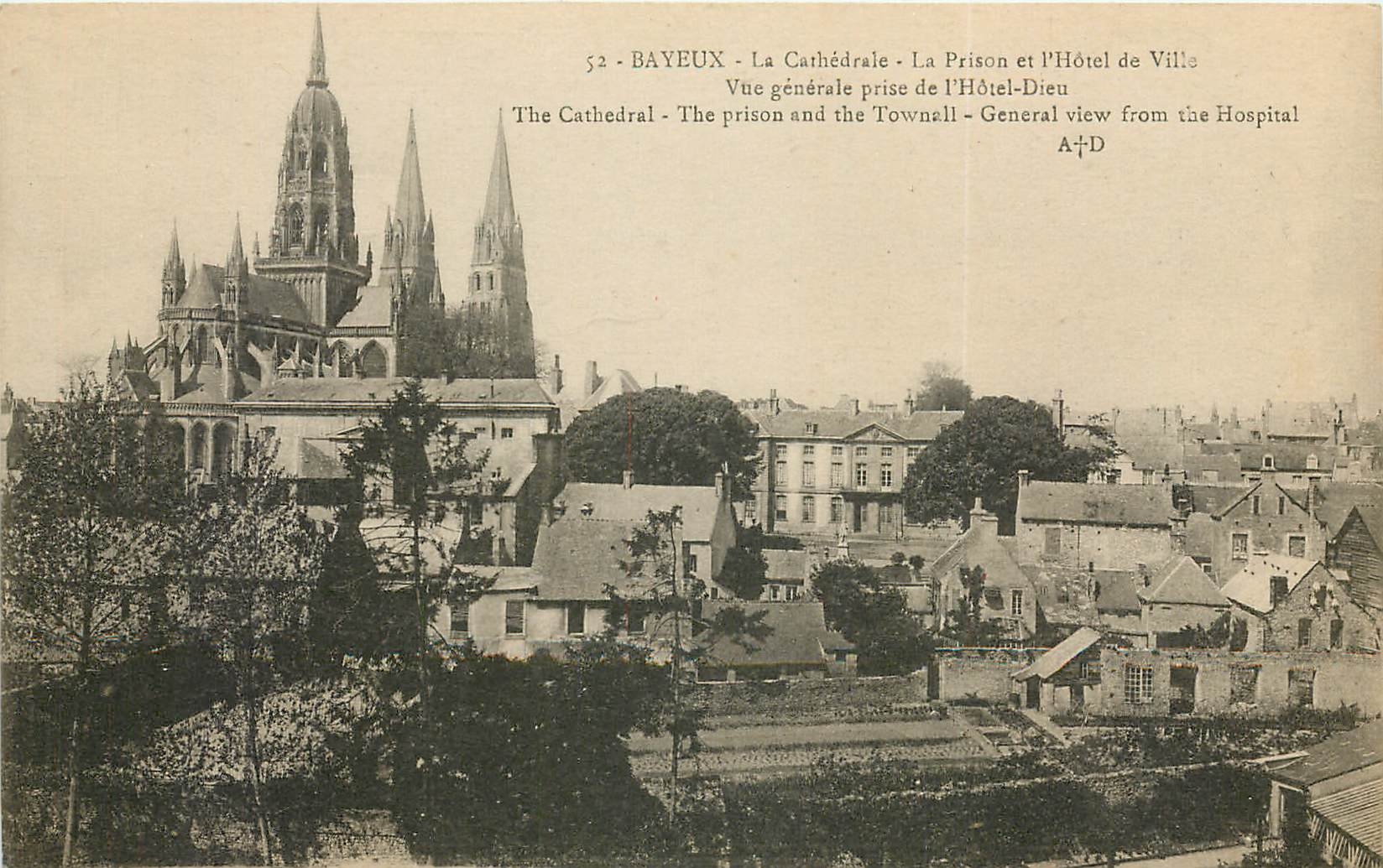 CPA Bayeux La Cathedrale la Prison et l'Hotel de Ville vue generale prise de l'Hotel Dieu