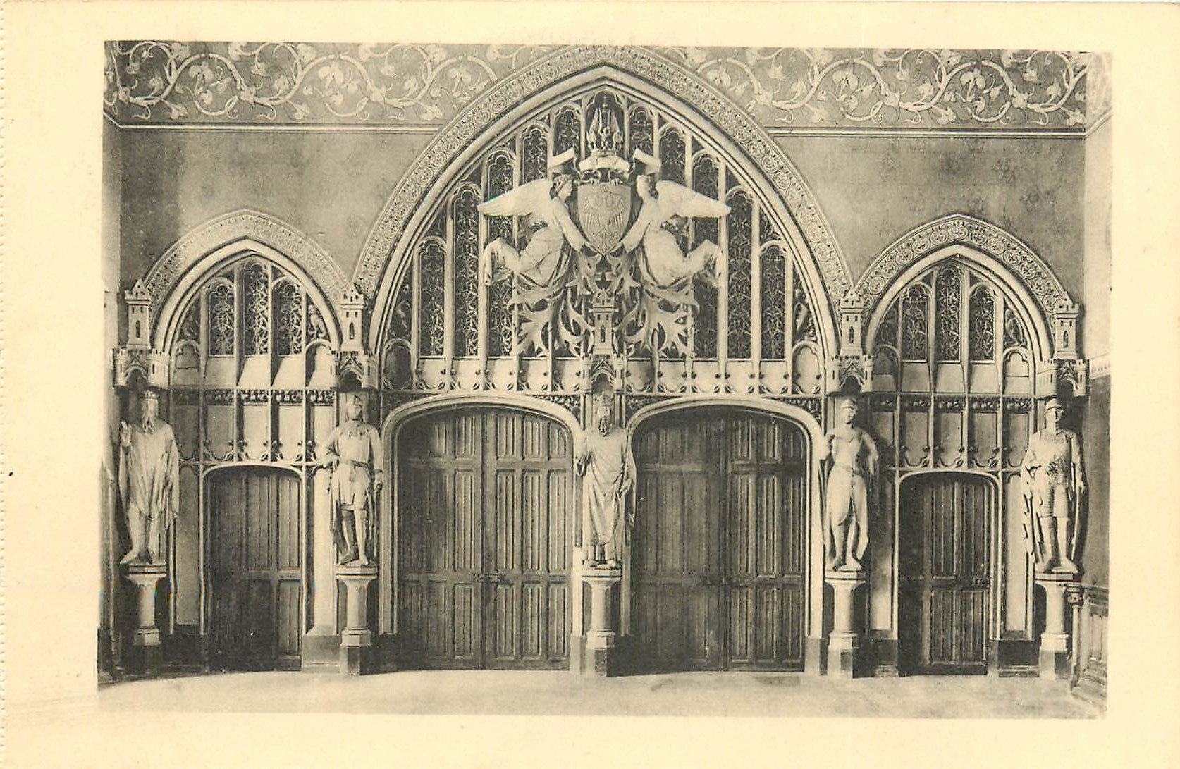 CPA Chateau de Pierrefonds Salle des Preuses Les Preux