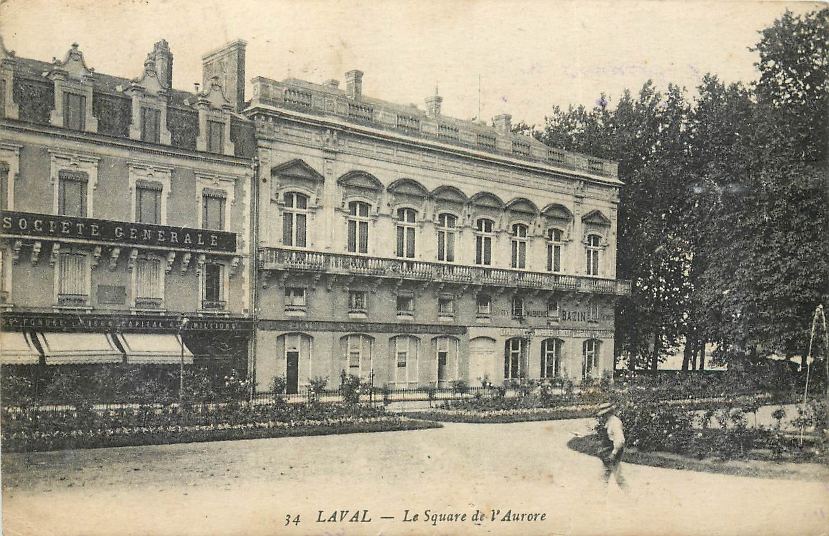 CPA Laval Le Square de l'Aurore