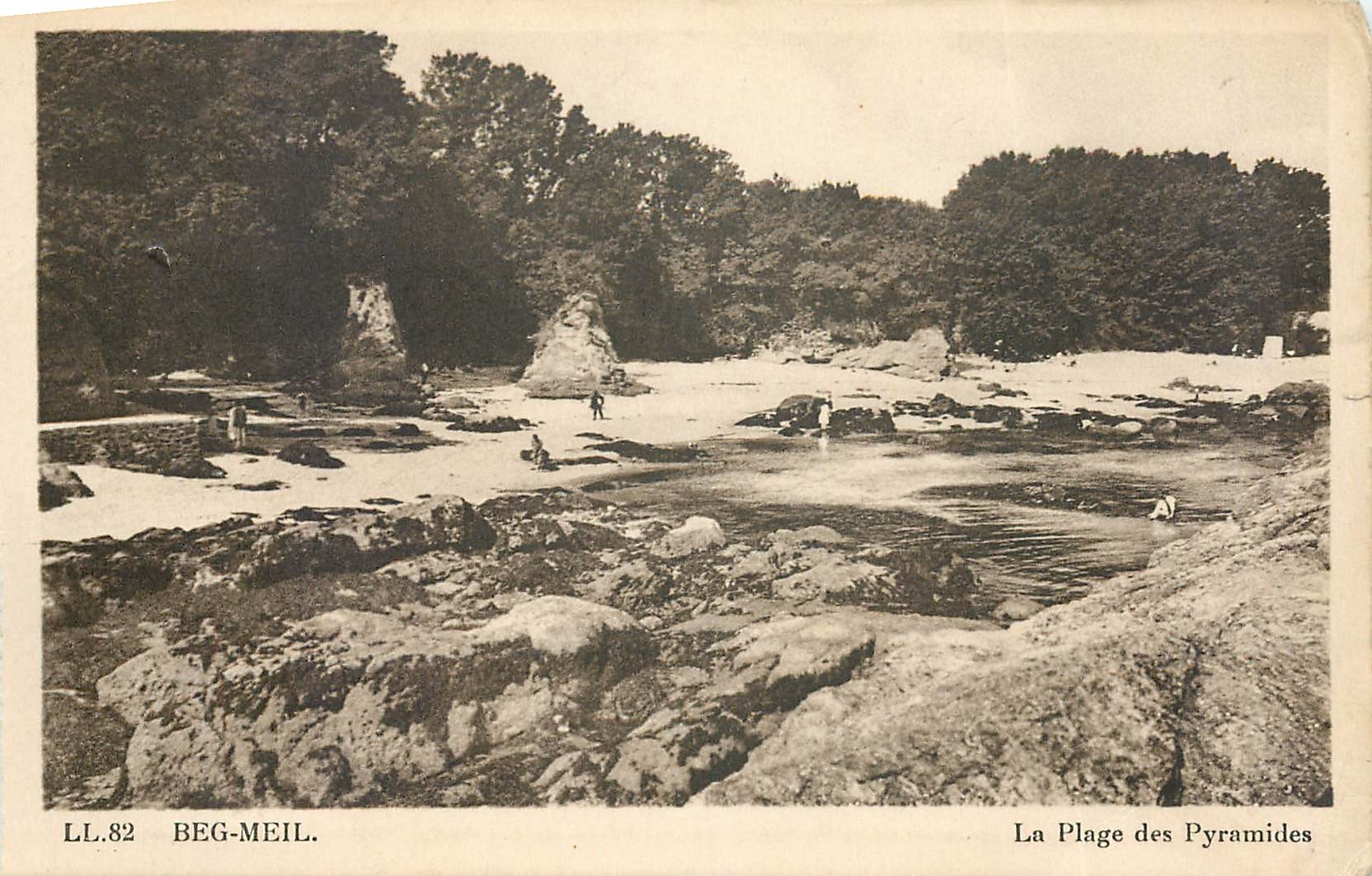 CPA Beg Meil La Plage des Pyramides