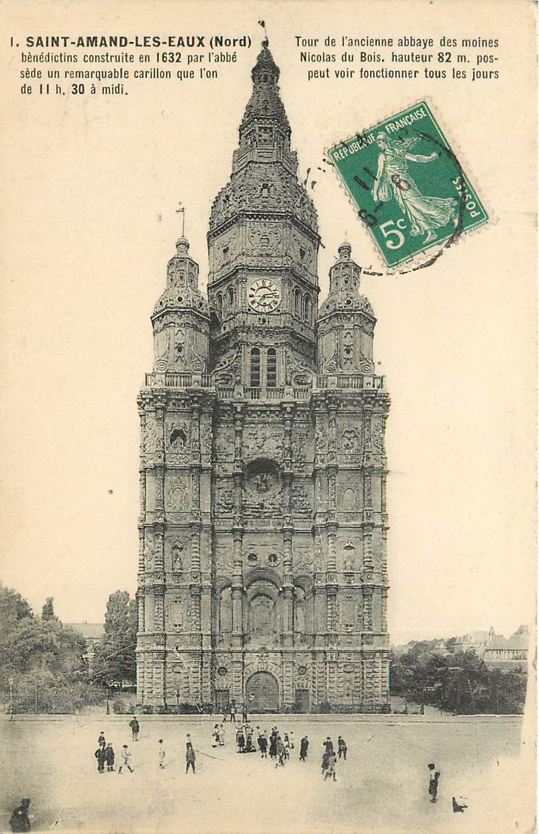 CPA Saint Amand les Eaux (Nord) Benedictine construite en 1632 pa l'abbeesede