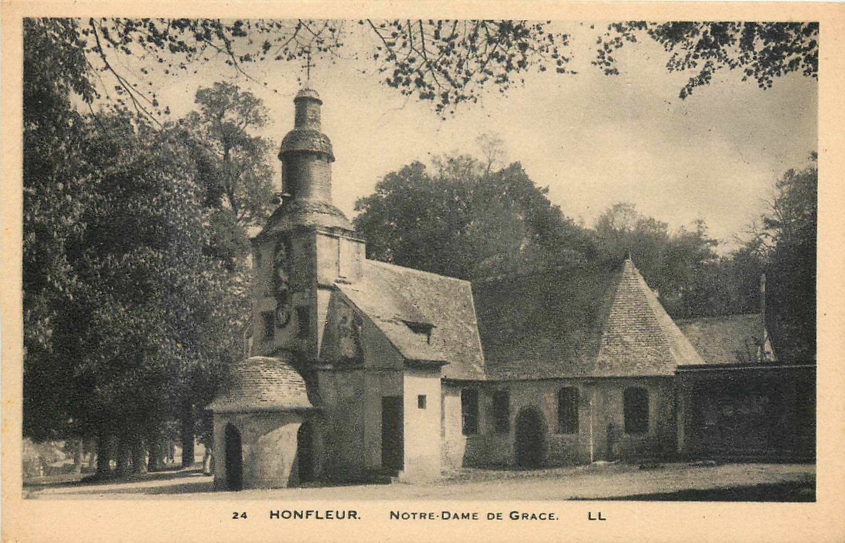 CPA Honfleur N D de Grace