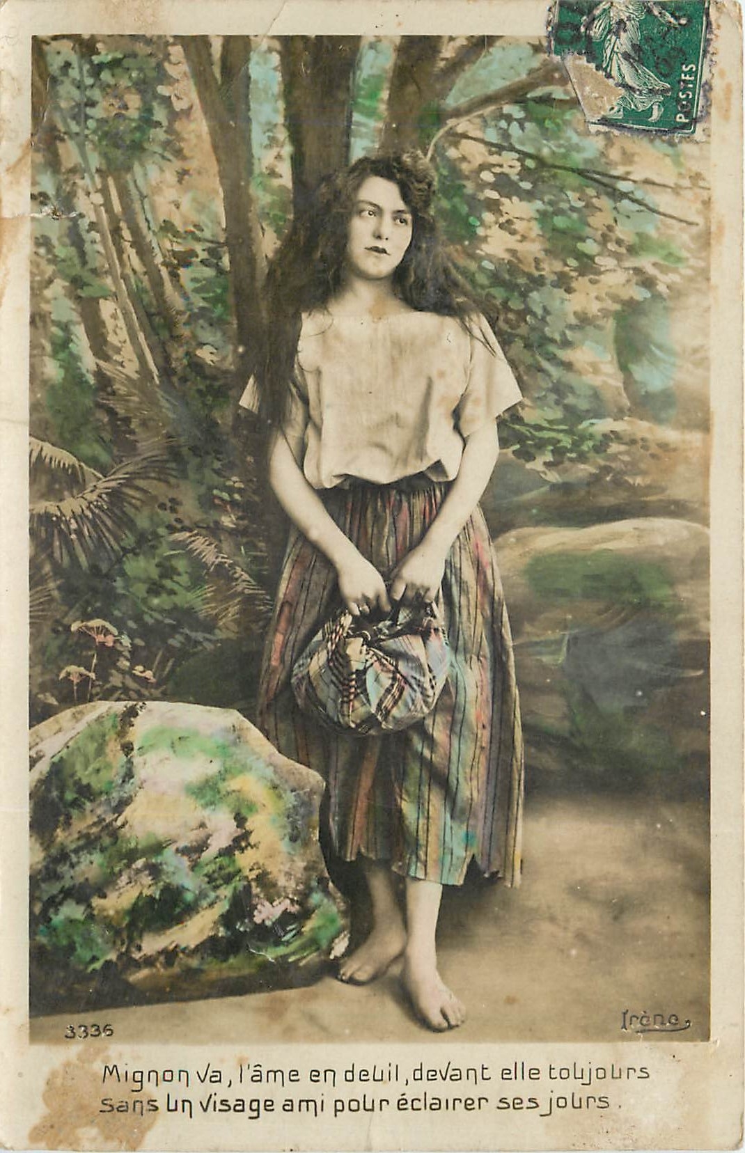 CPA Migon va l'ame en deuil devant elle toujours sans un visage ami pour eclairer ses jours