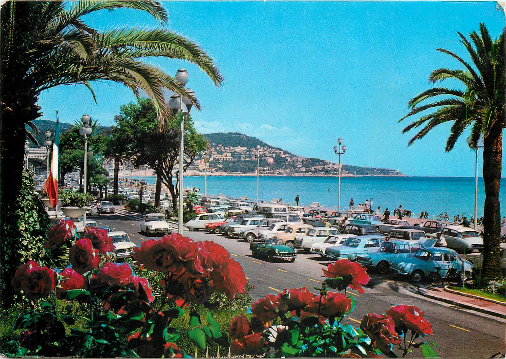 CPSM Au Soleil de la Cote d'Azur La Promenade des anglais