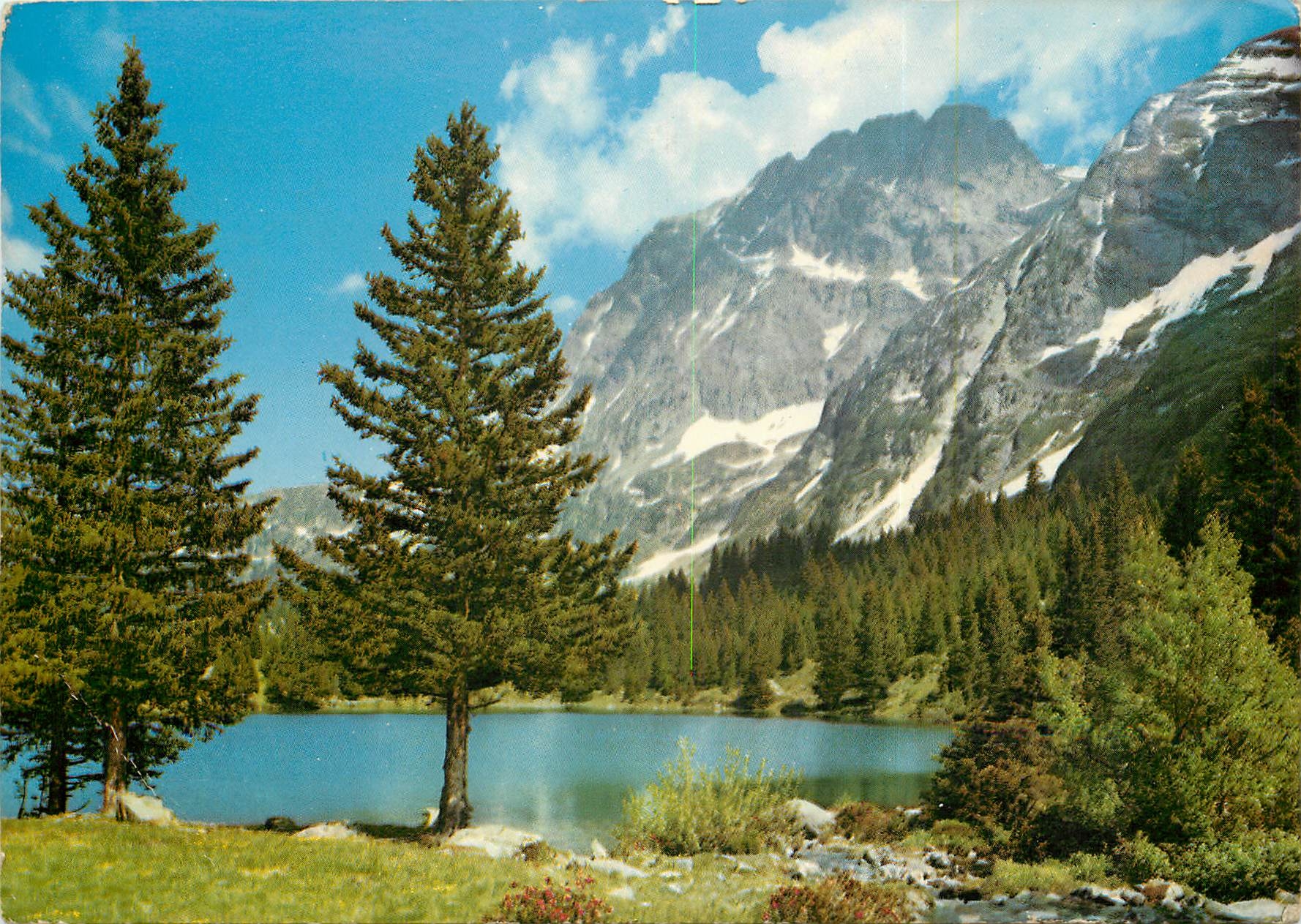 CPSM Les Alpes en Couleurs naturelles l'Oisans le Lac du Poursollet et le Taillefer (286 m)