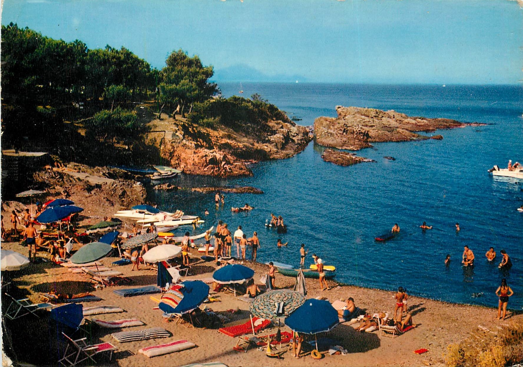 CPSM Les Issambres (Var) La Plage du Sporting