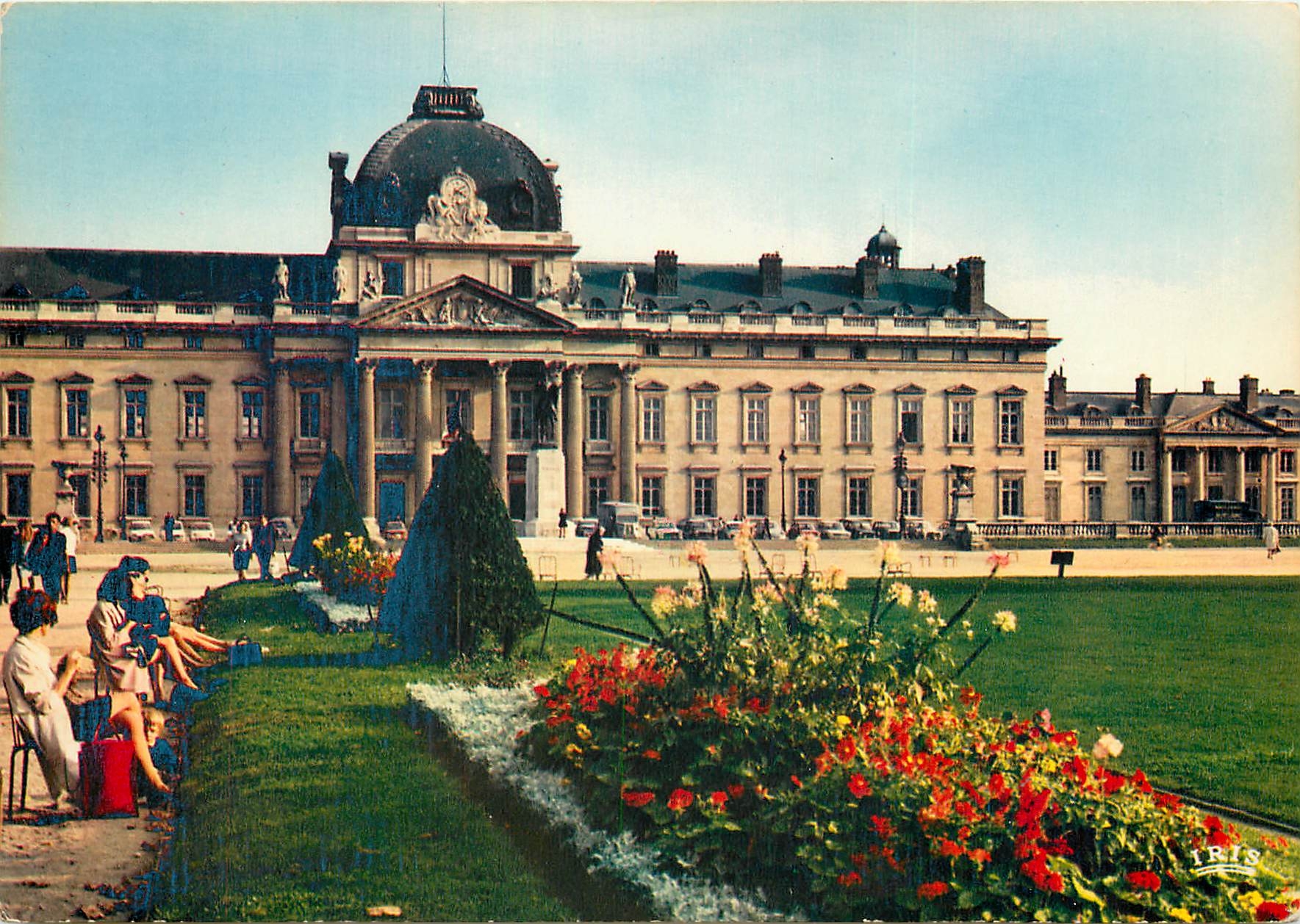 CPSM Paris L'Ecole Militaire un des plus belles oeuvres du 18e s