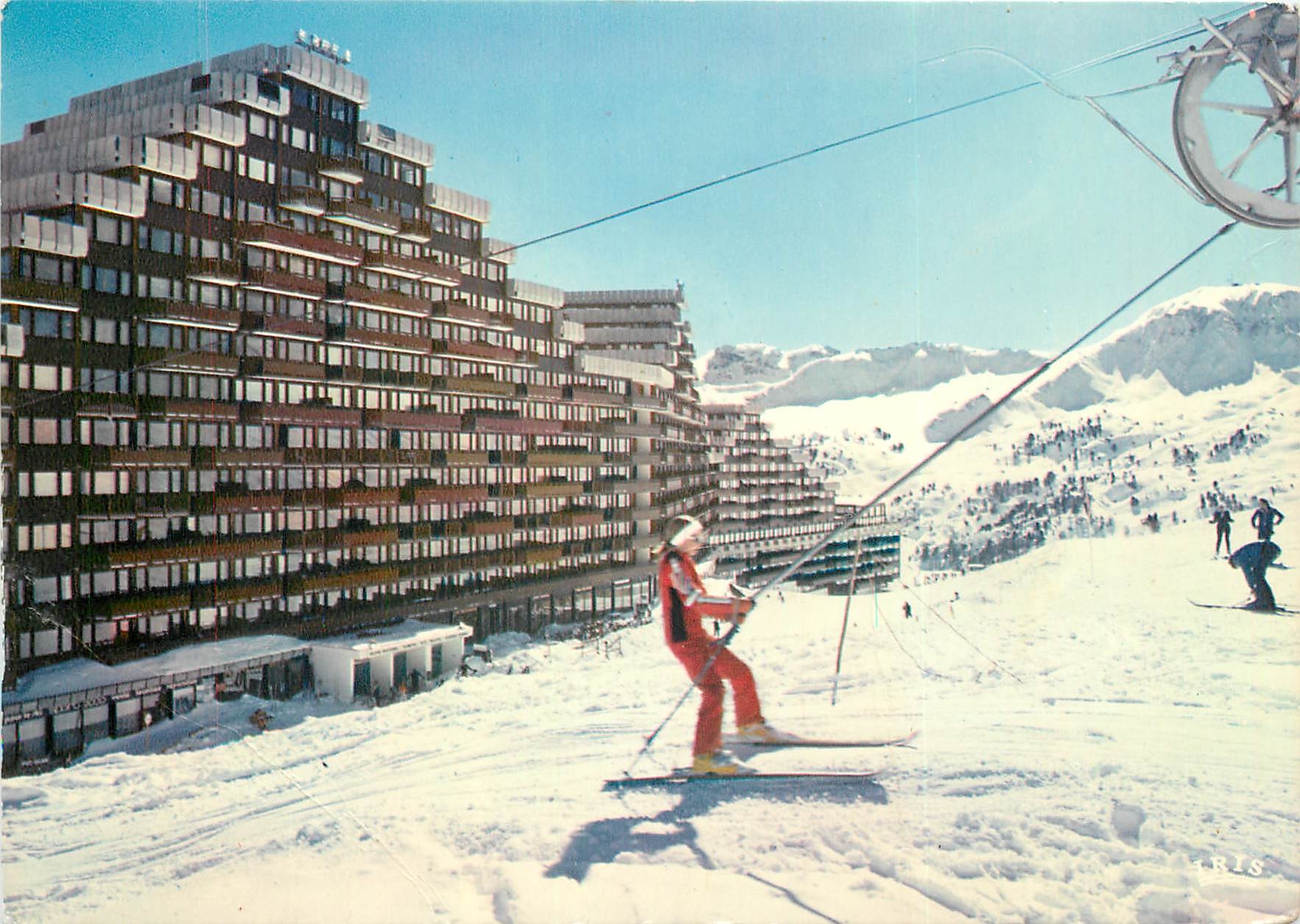 CPSM La Plagne (Savoie) Les residence et les Verdons