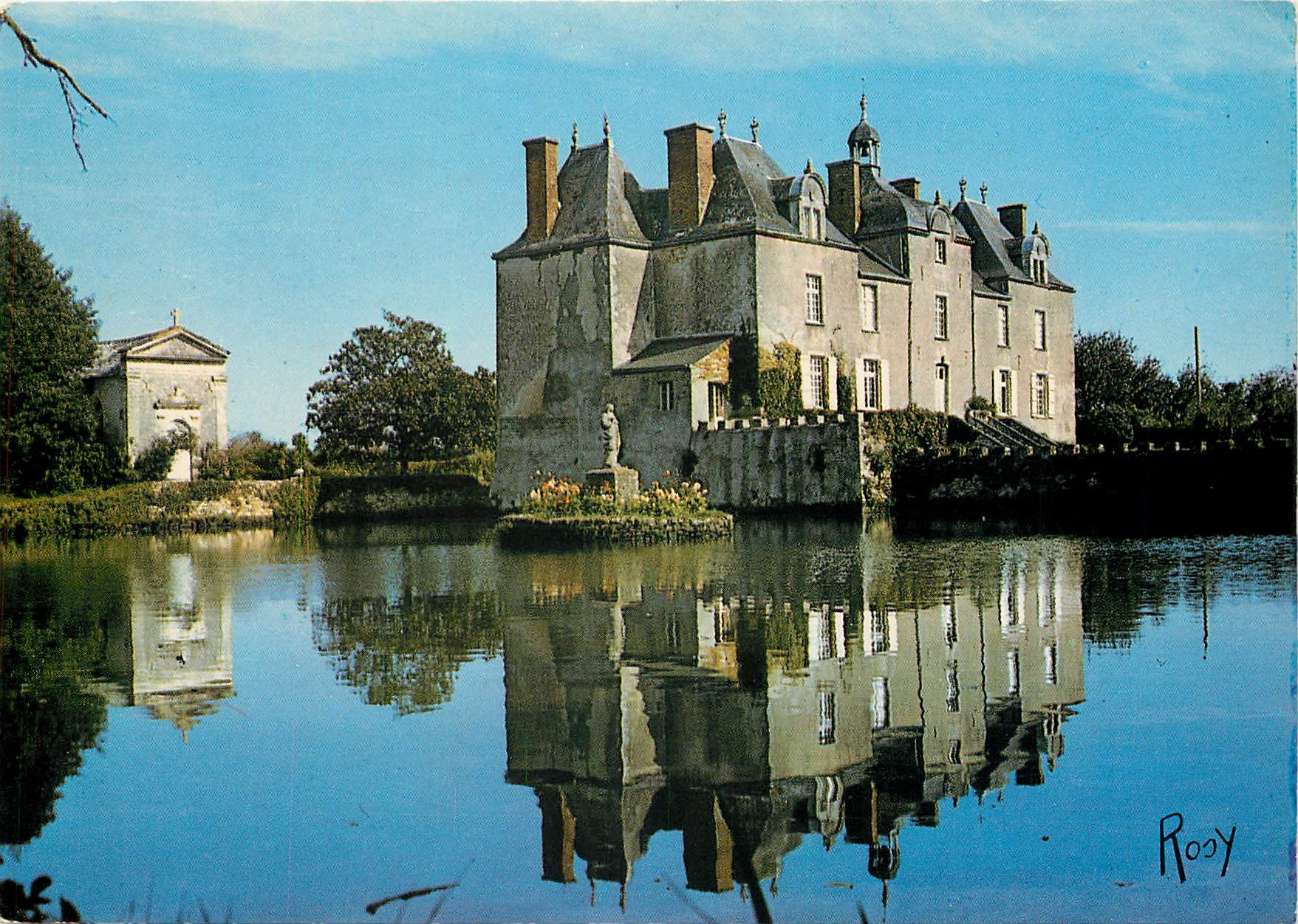 CPSM Lege Chateau du Bois Chevalier Facade Nord (XVIIe s)