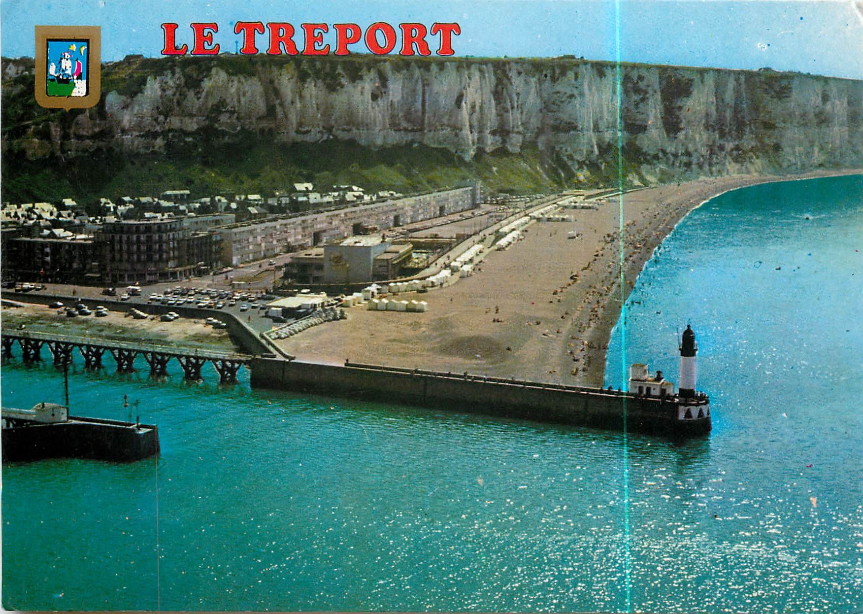 CPSM Le Treport (Seine Mme) Normandie L'entree du port