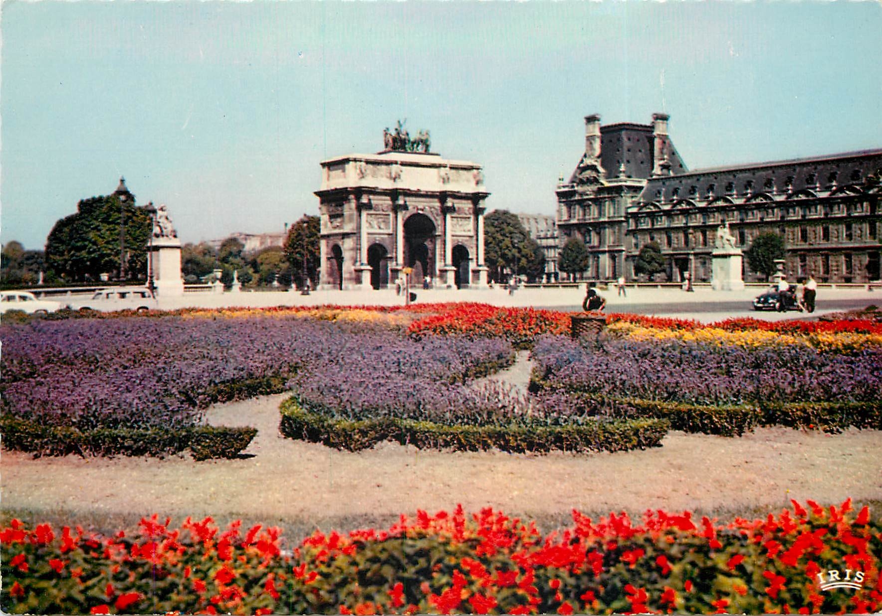 CPSM Paris le Carrousel le jardin des Tuilleries