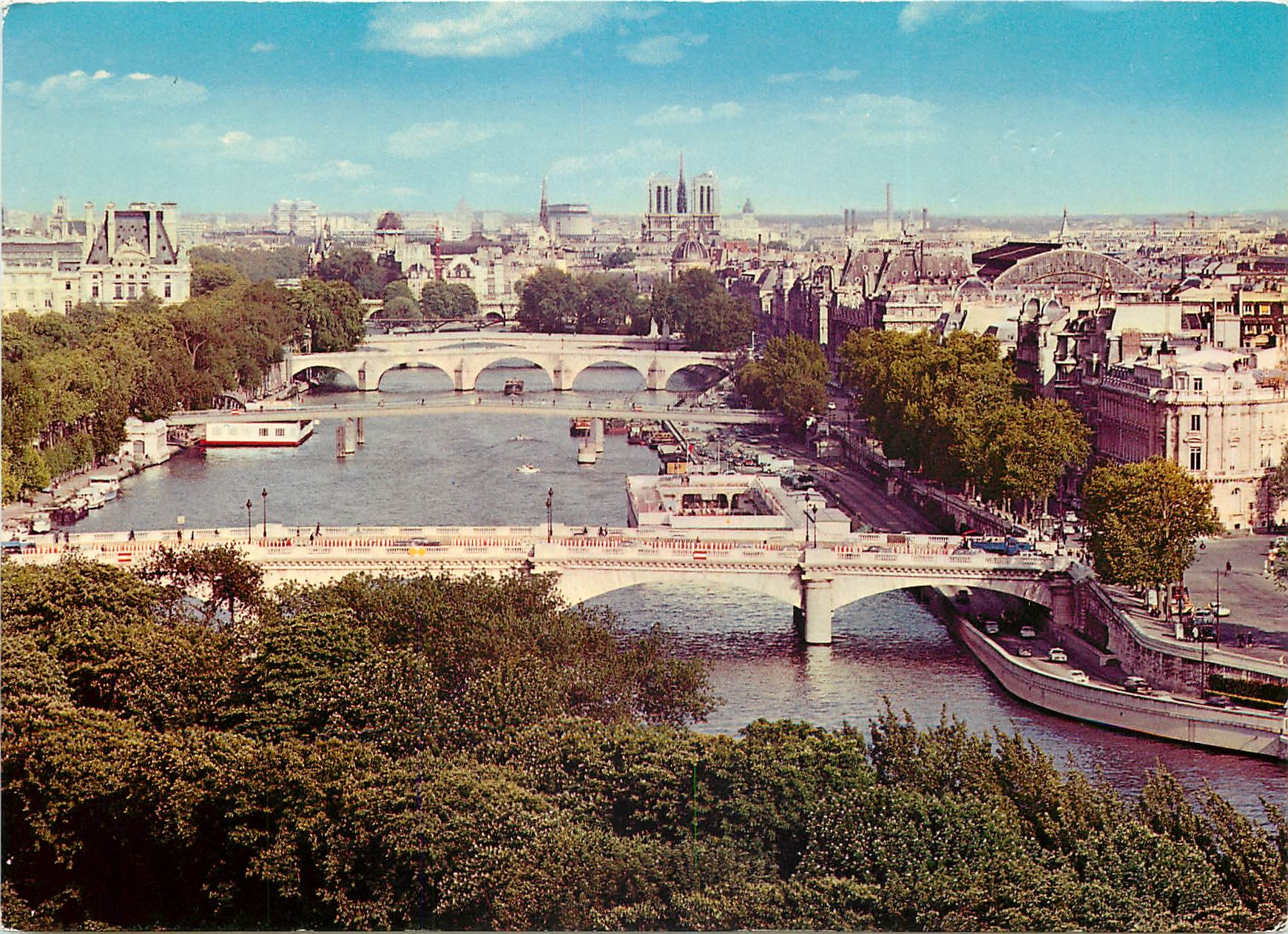 CPSM Paris Panorama de la Seine et N D