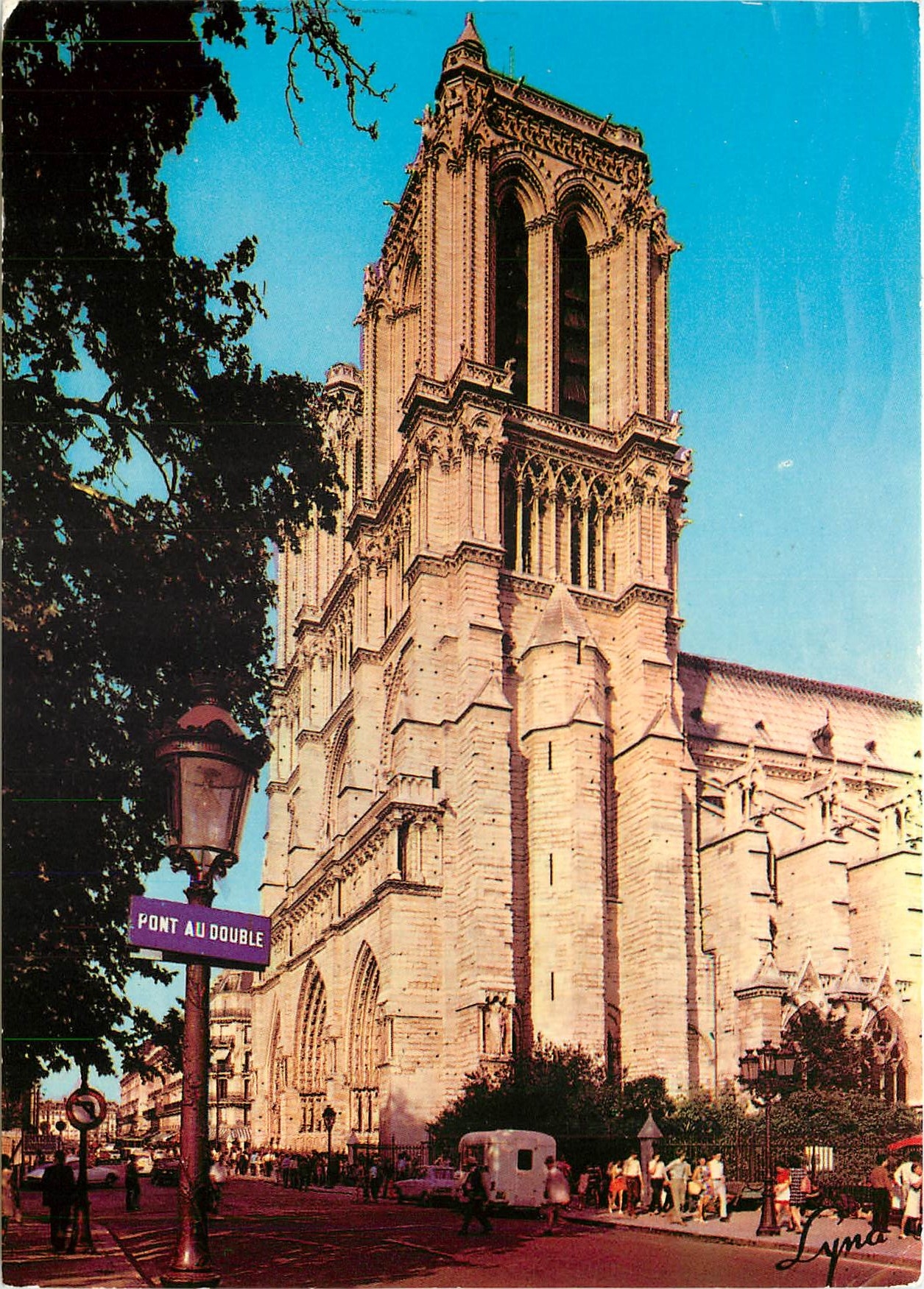 CPSM Paris Le Parvis de N D